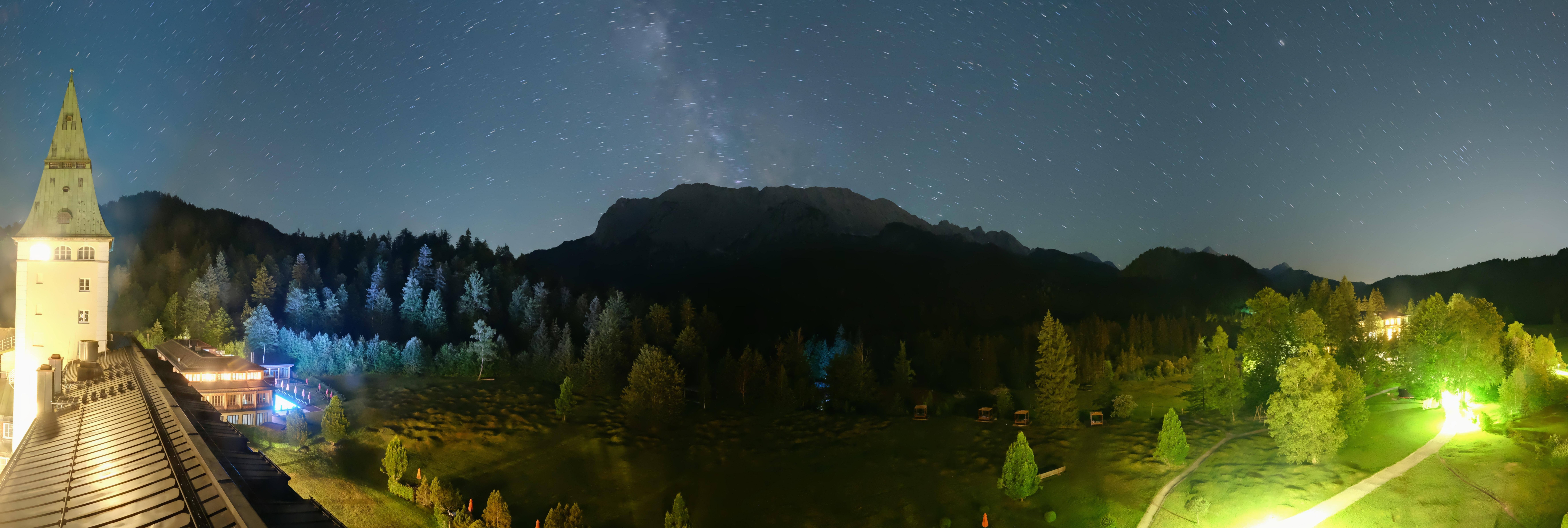 Archived image Webcam Schloss Elmau Luxury Spa Retreat