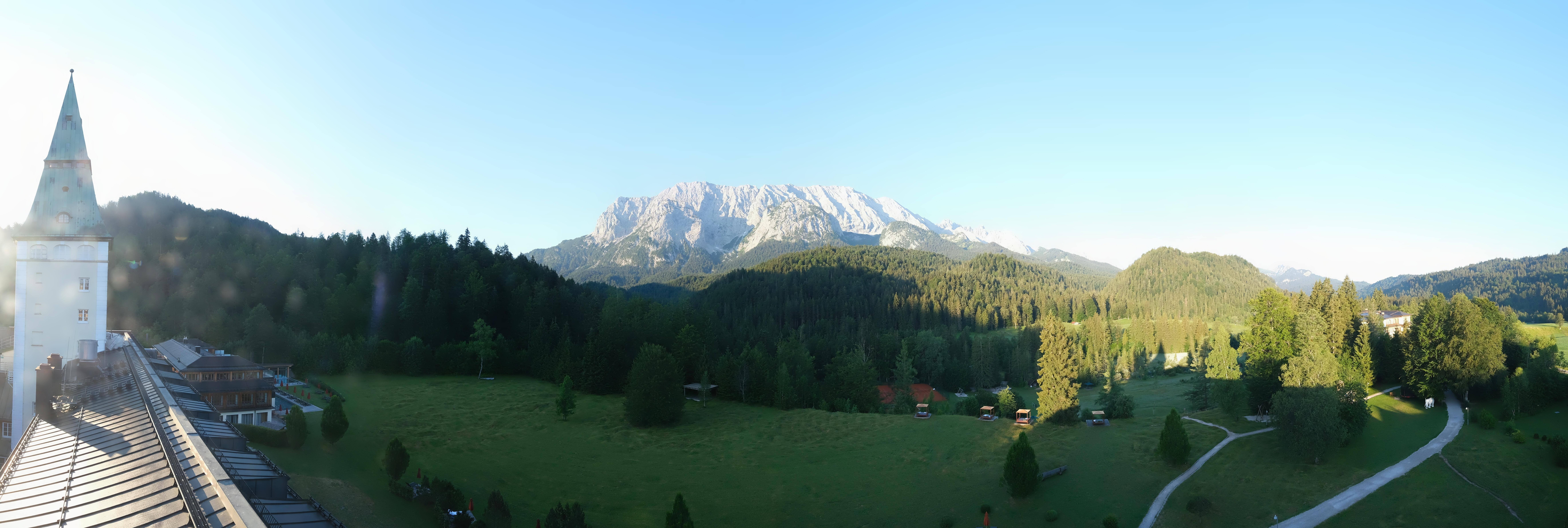 Archived image Webcam Schloss Elmau Luxury Spa Retreat