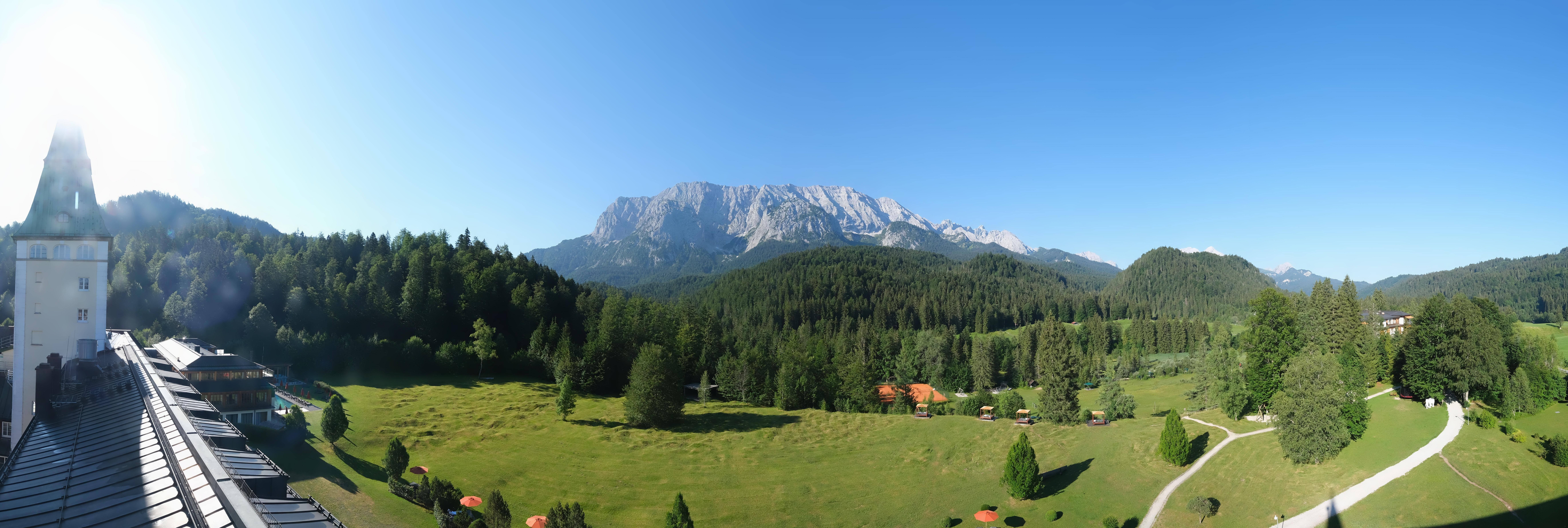 Archived image Webcam Schloss Elmau Luxury Spa Retreat