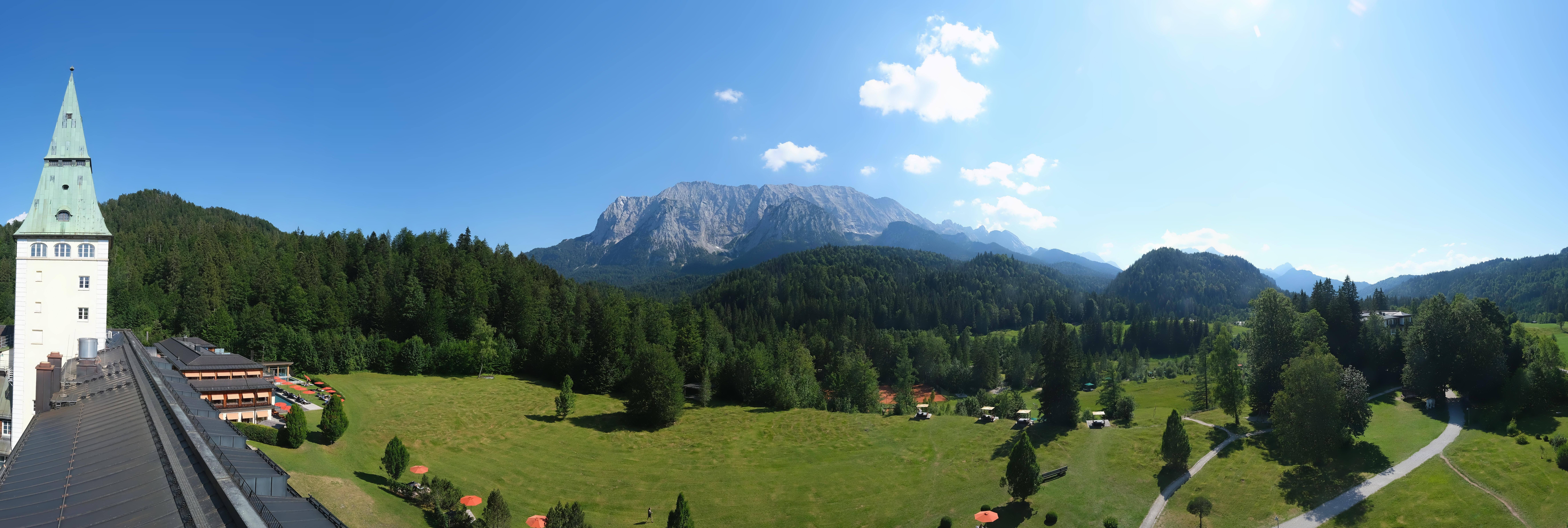Archived image Webcam Schloss Elmau Luxury Spa Retreat