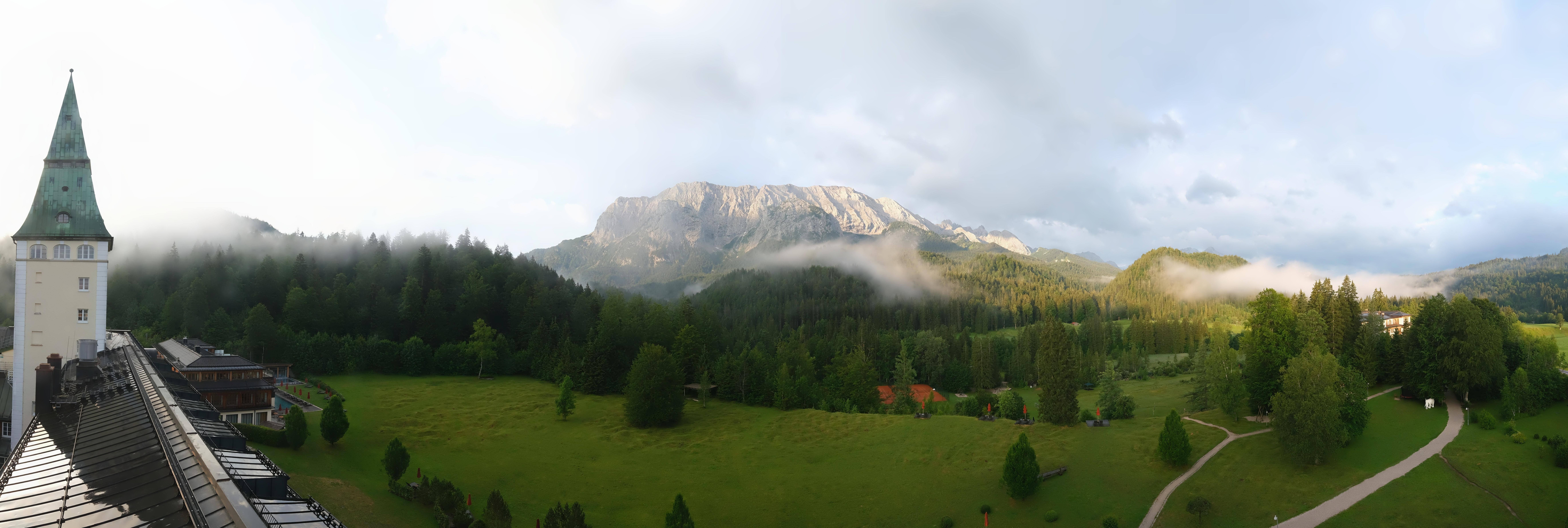 Archived image Webcam Schloss Elmau Luxury Spa Retreat