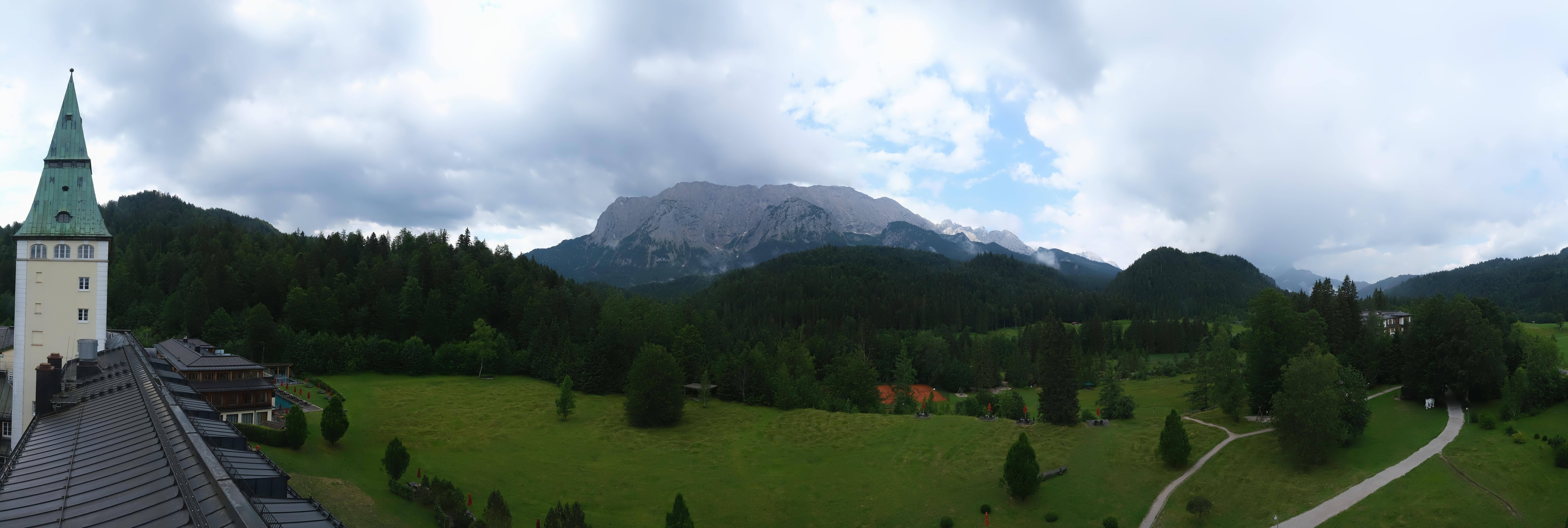 Archived image Webcam Schloss Elmau Luxury Spa Retreat