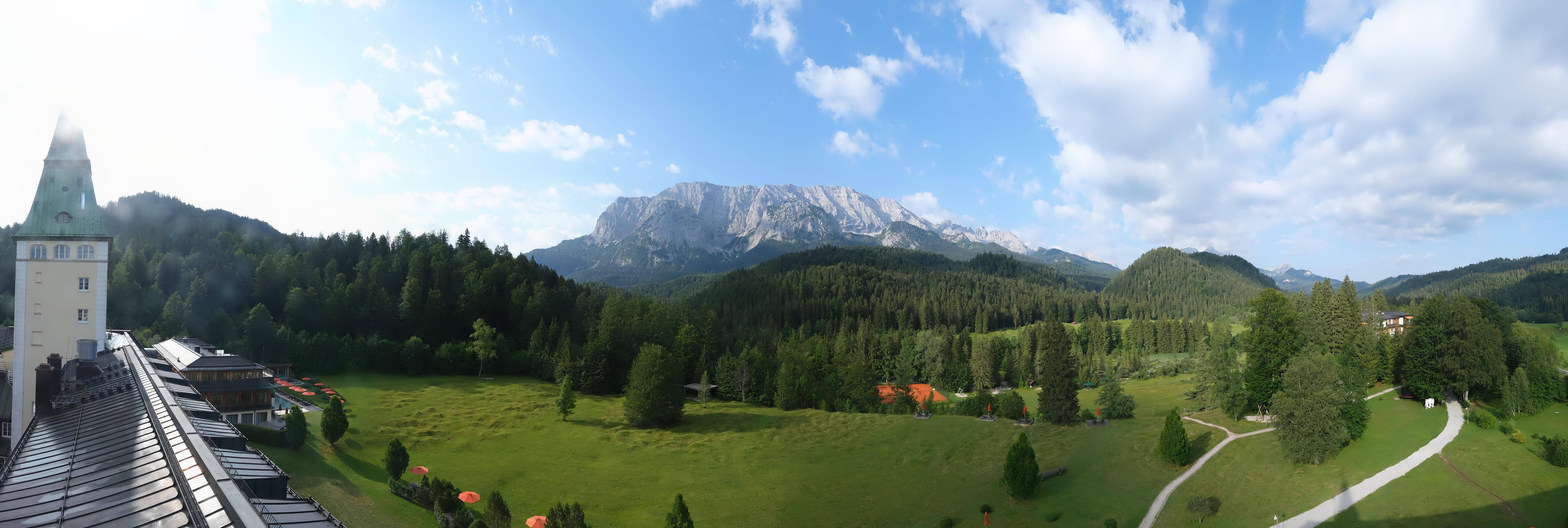 Archived image Webcam Schloss Elmau Luxury Spa Retreat