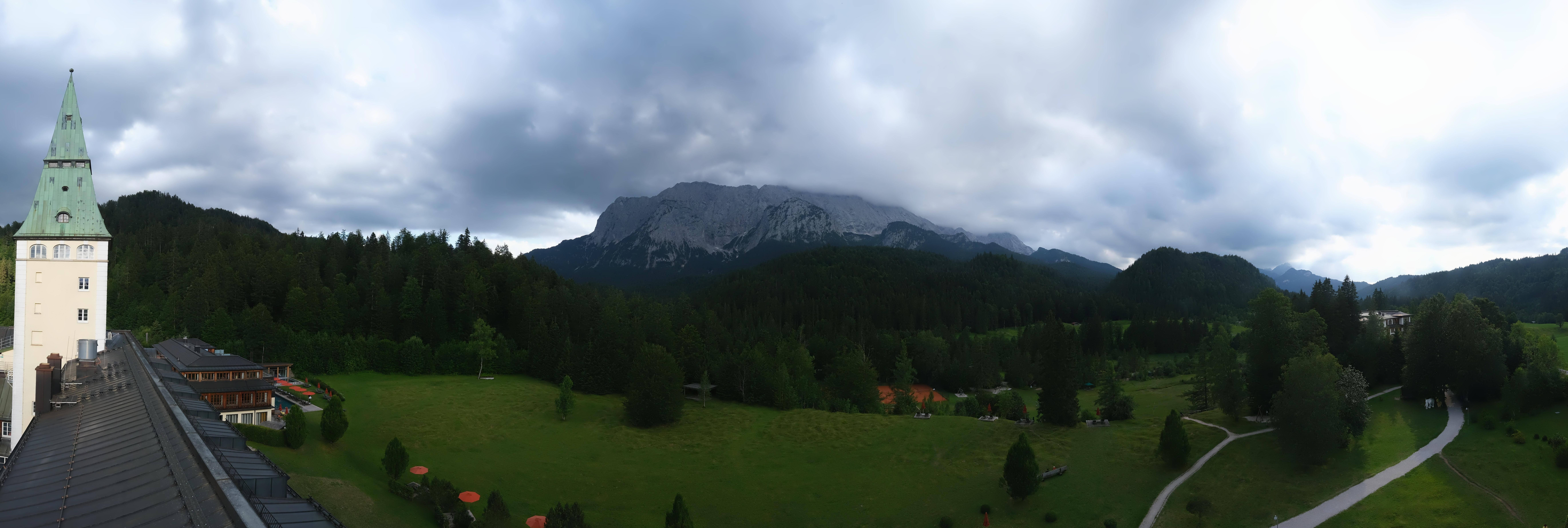 Archived image Webcam Schloss Elmau Luxury Spa Retreat