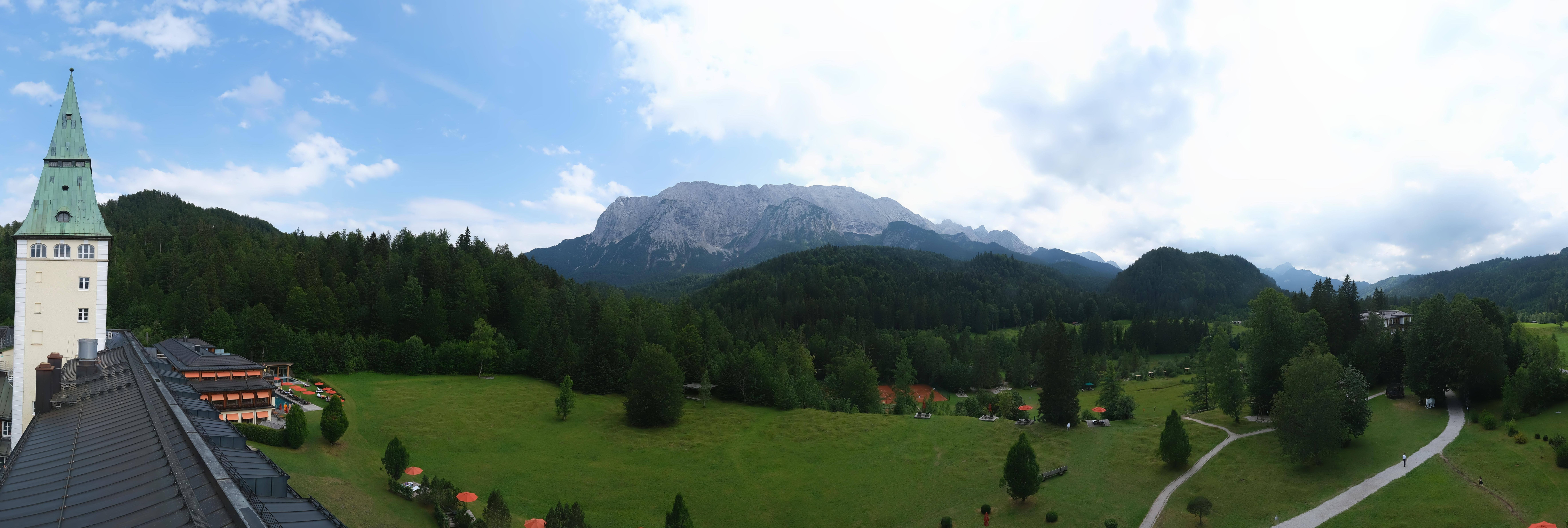Archiv Foto Webcam Garmisch-Partenkirchen: Schloss Elmau