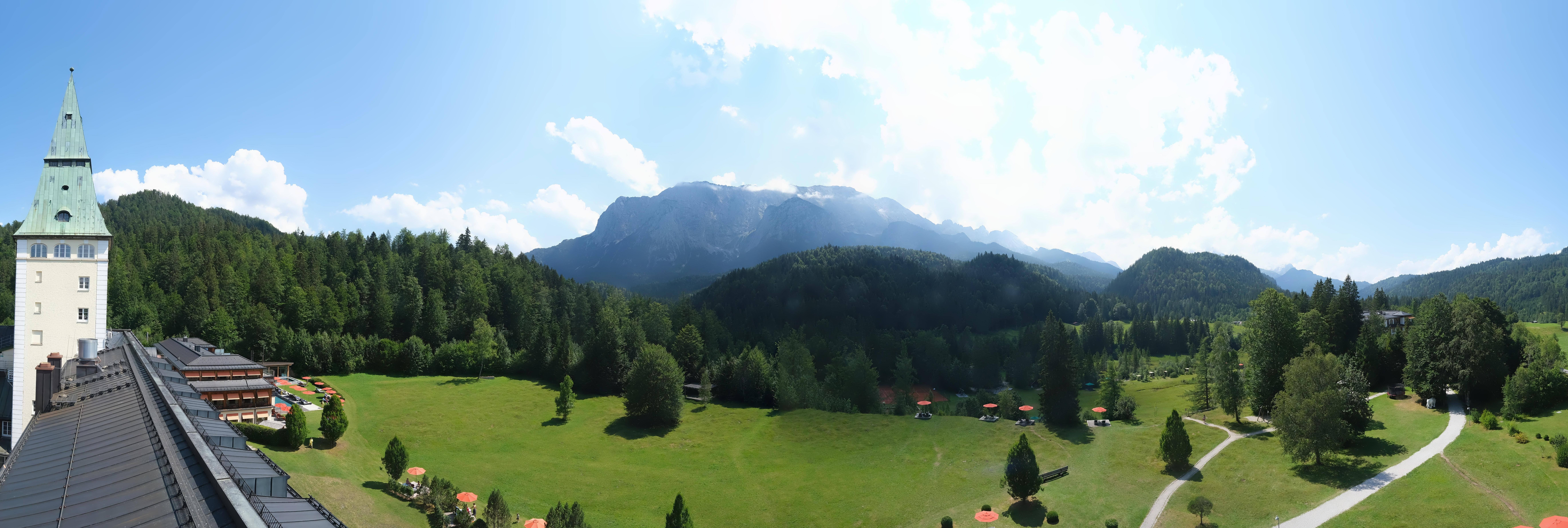 Archiv Foto Webcam Garmisch-Partenkirchen: Schloss Elmau