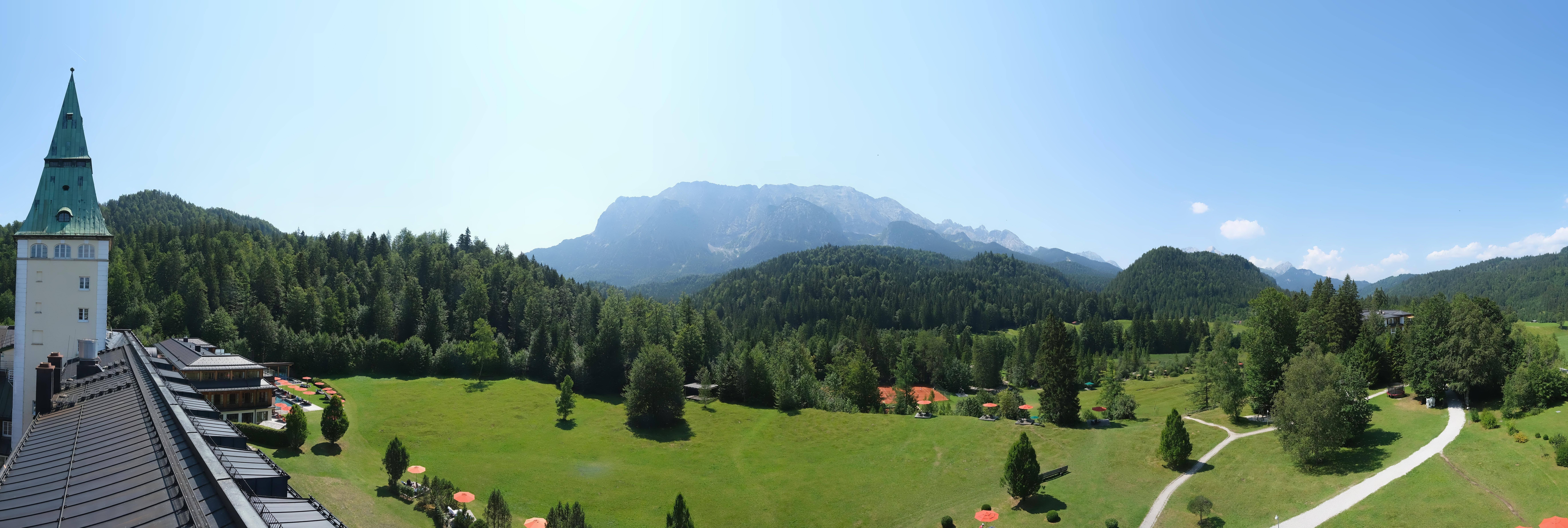 Archiv Foto Webcam Garmisch-Partenkirchen: Schloss Elmau