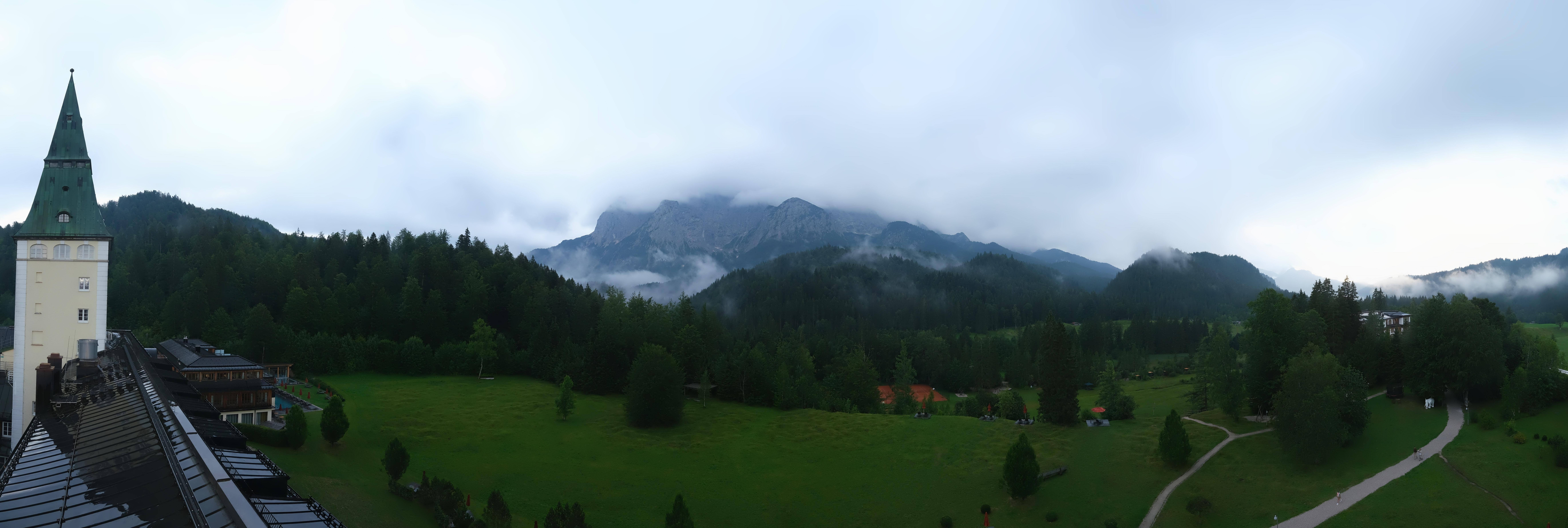 Archiv Foto Webcam Garmisch-Partenkirchen: Schloss Elmau