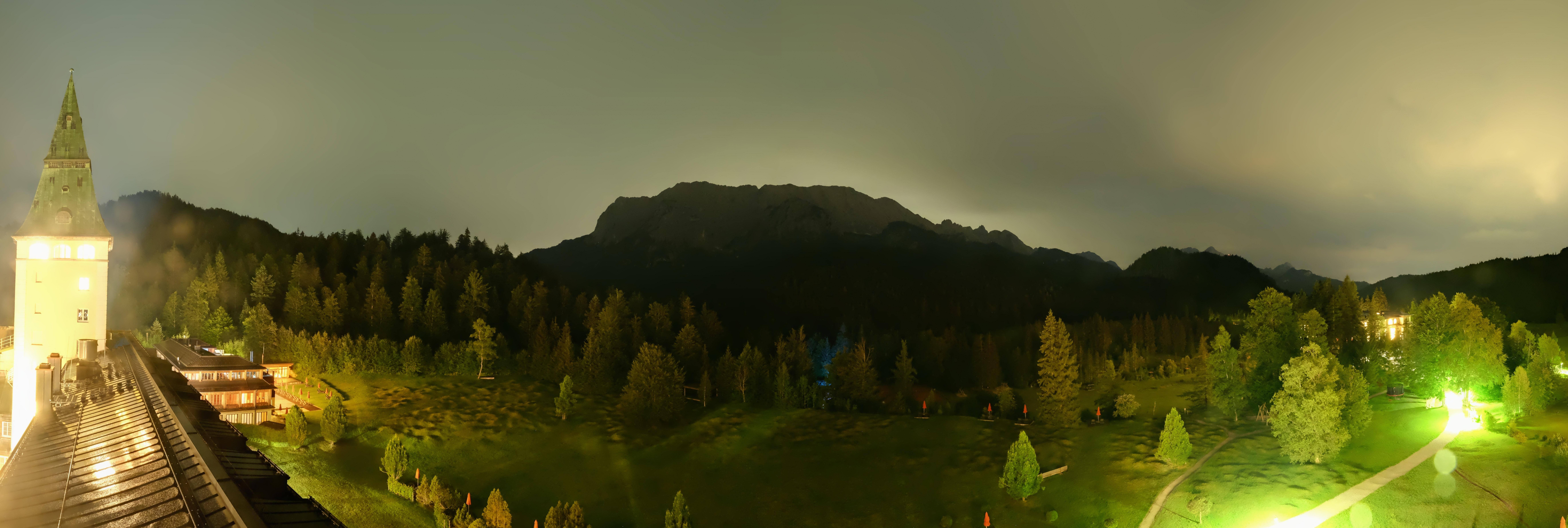 Archiv Foto Webcam Garmisch-Partenkirchen: Schloss Elmau