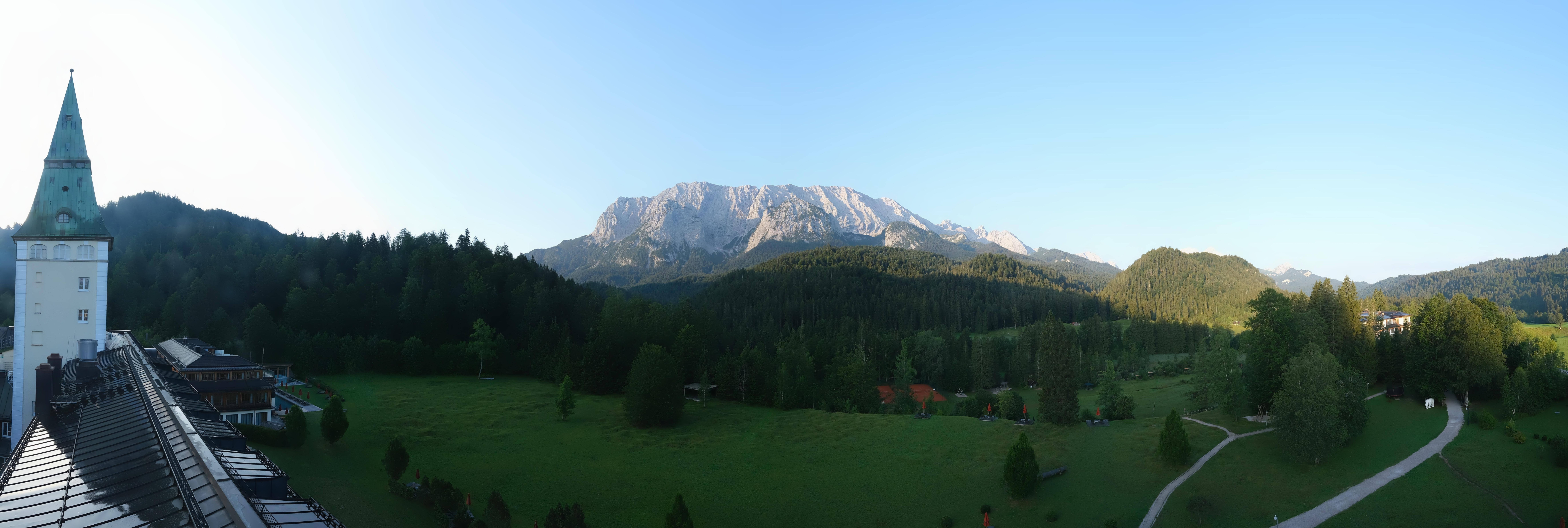 Archiv Foto Webcam Garmisch-Partenkirchen: Schloss Elmau