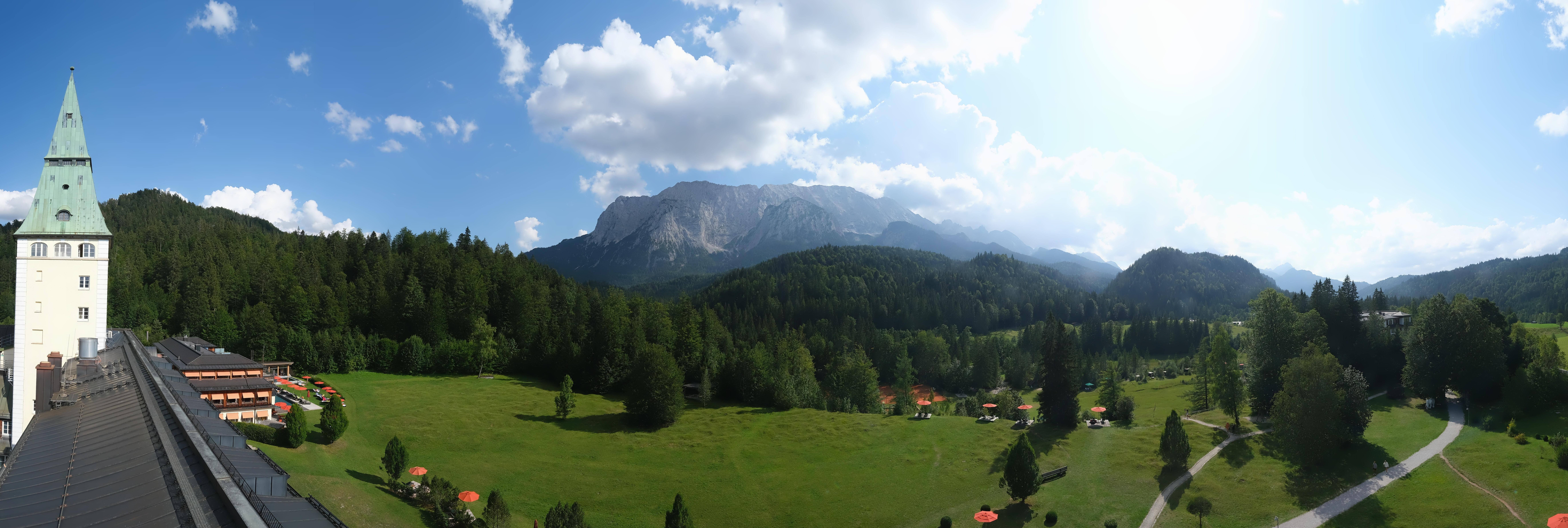 Archiv Foto Webcam Garmisch-Partenkirchen: Schloss Elmau