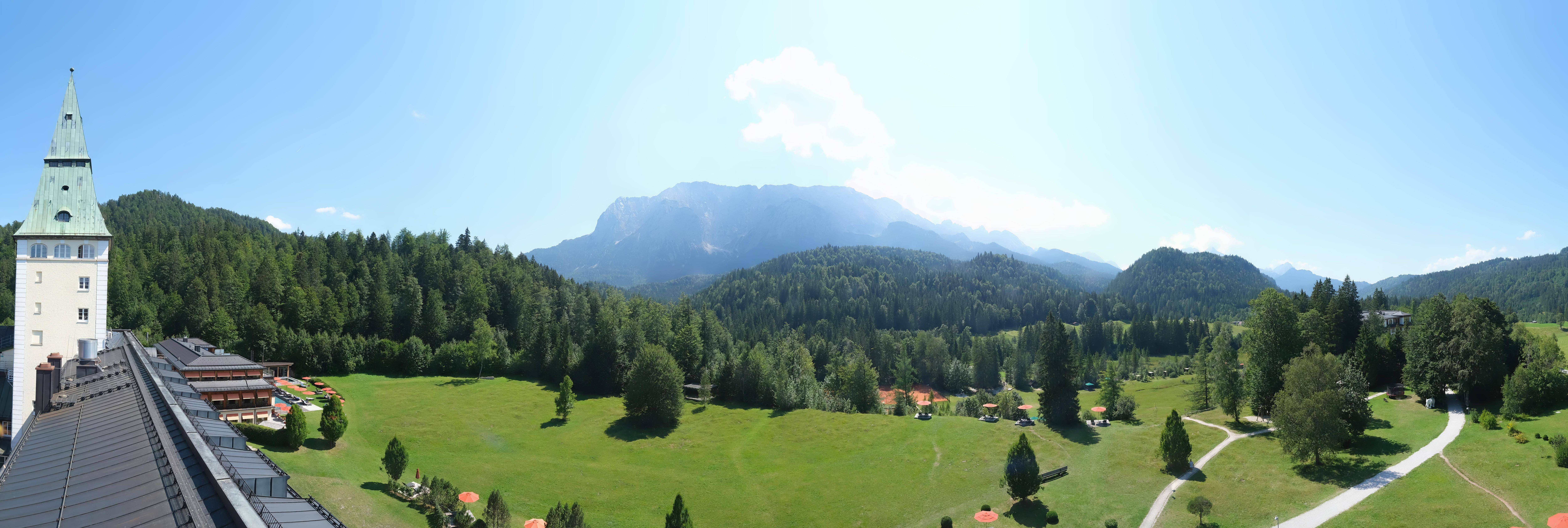 Archiv Foto Webcam Garmisch-Partenkirchen: Schloss Elmau