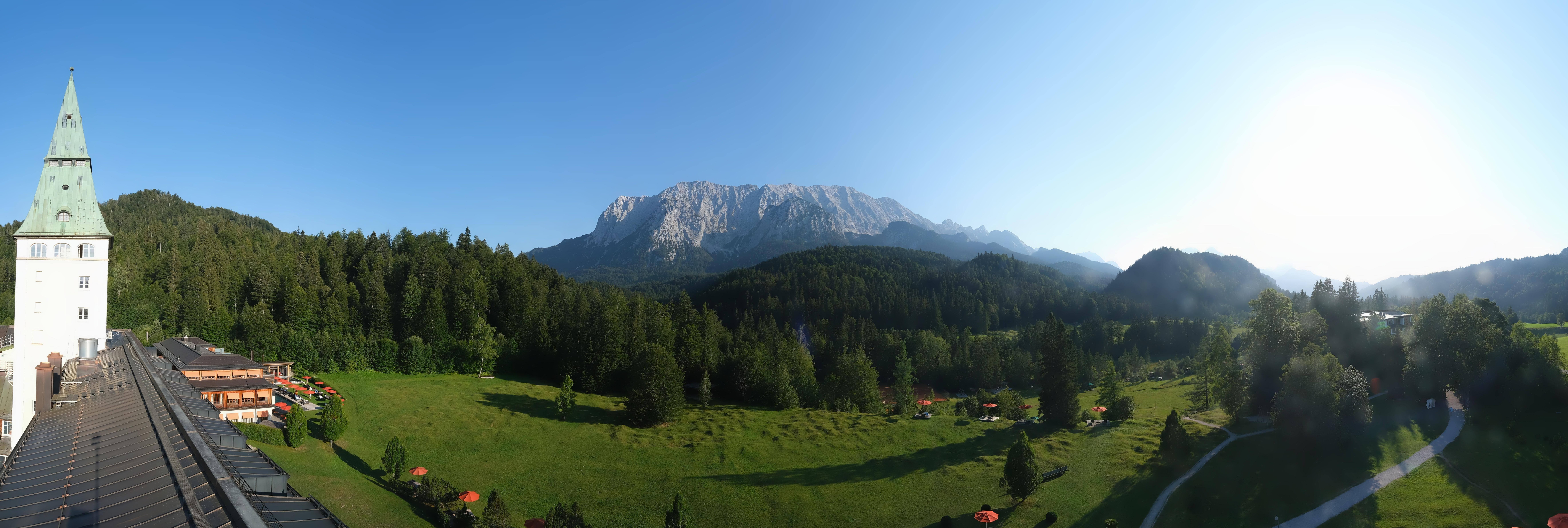 Archived image Webcam Schloss Elmau Luxury Spa Retreat