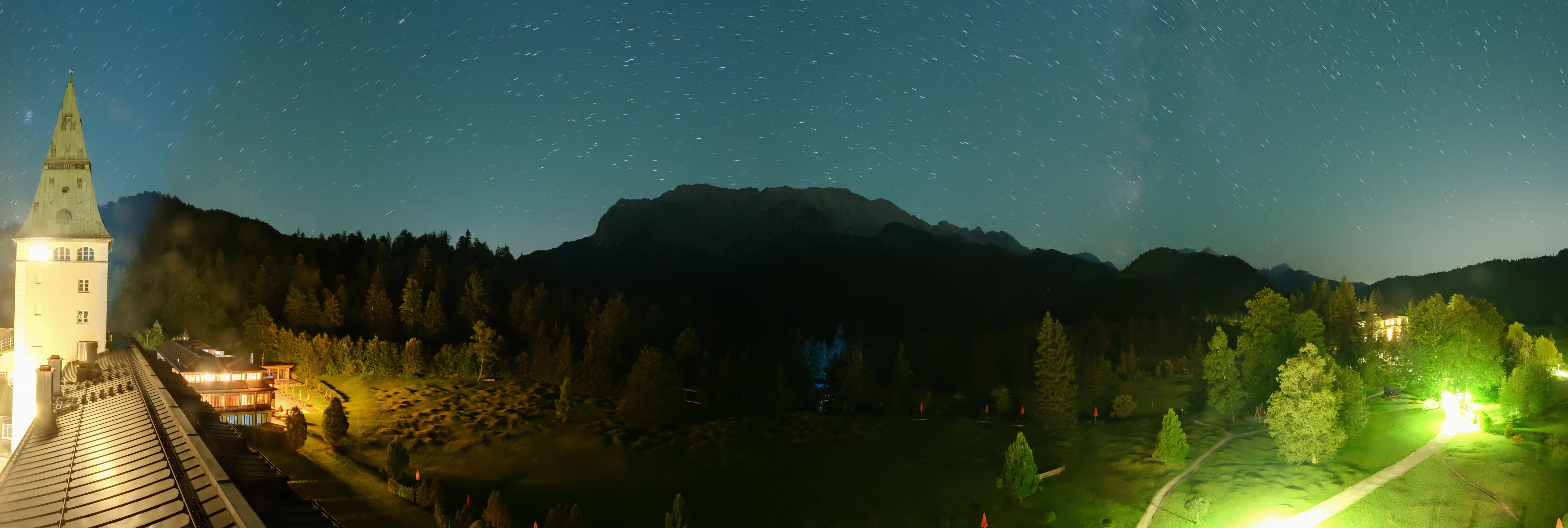 Archiv Foto Webcam Garmisch-Partenkirchen: Schloss Elmau