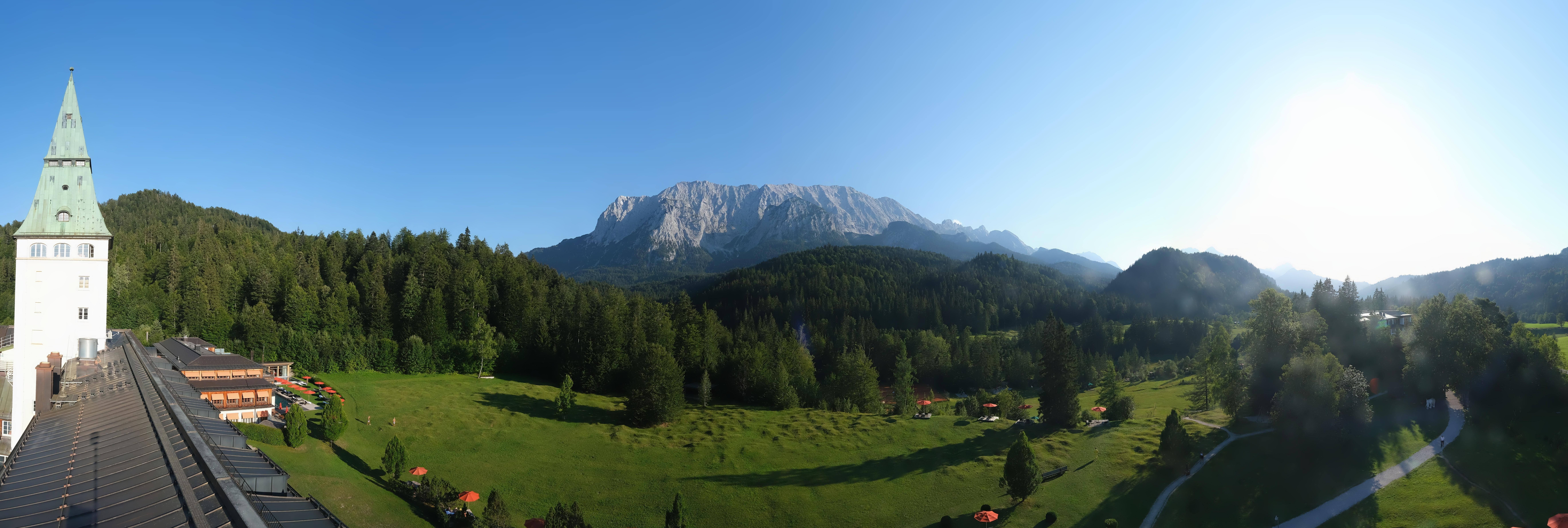 Archived image Webcam Schloss Elmau Luxury Spa Retreat