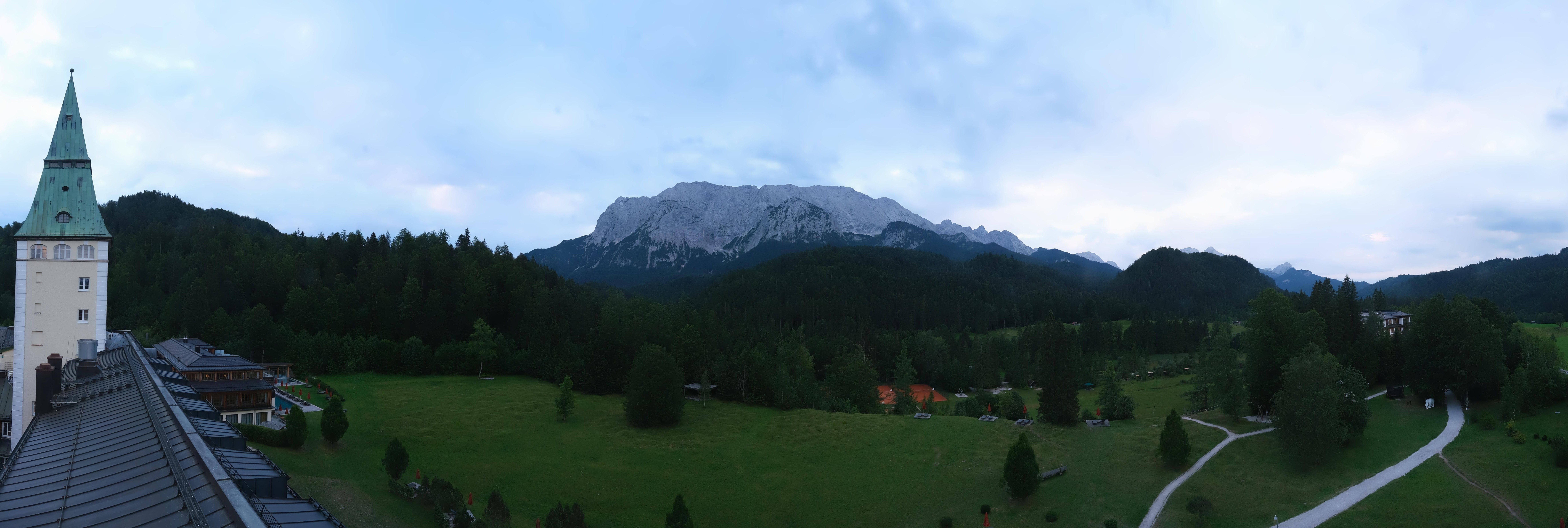 Archived image Webcam Schloss Elmau Luxury Spa Retreat
