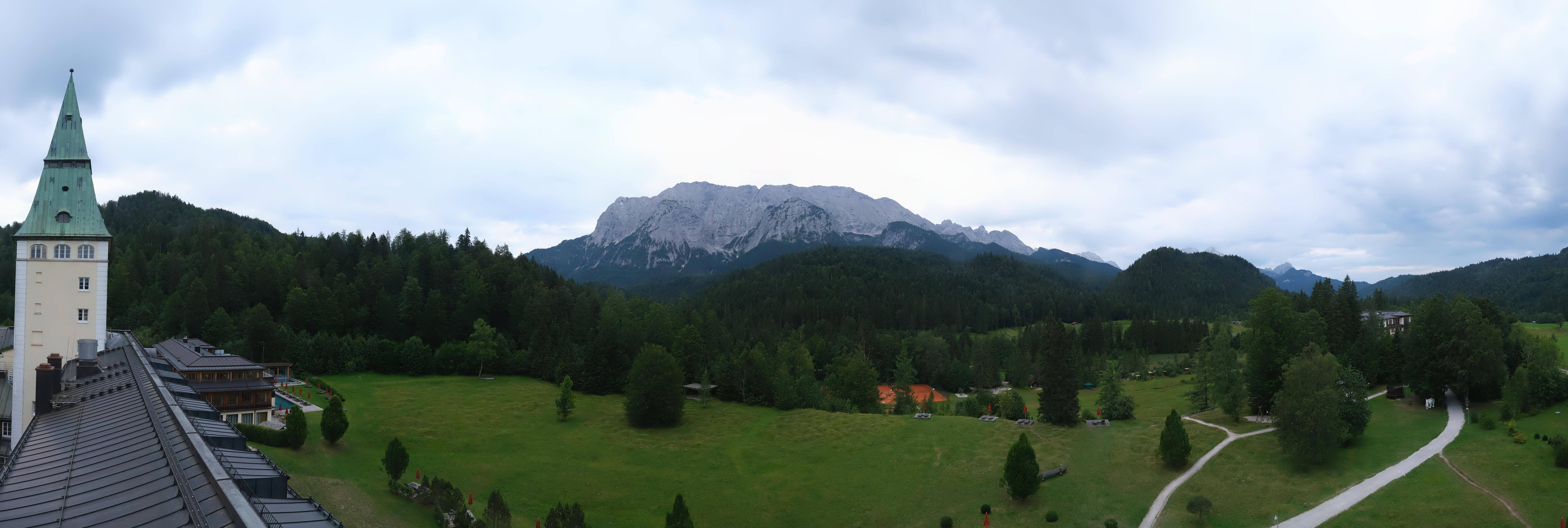Archived image Webcam Schloss Elmau Luxury Spa Retreat