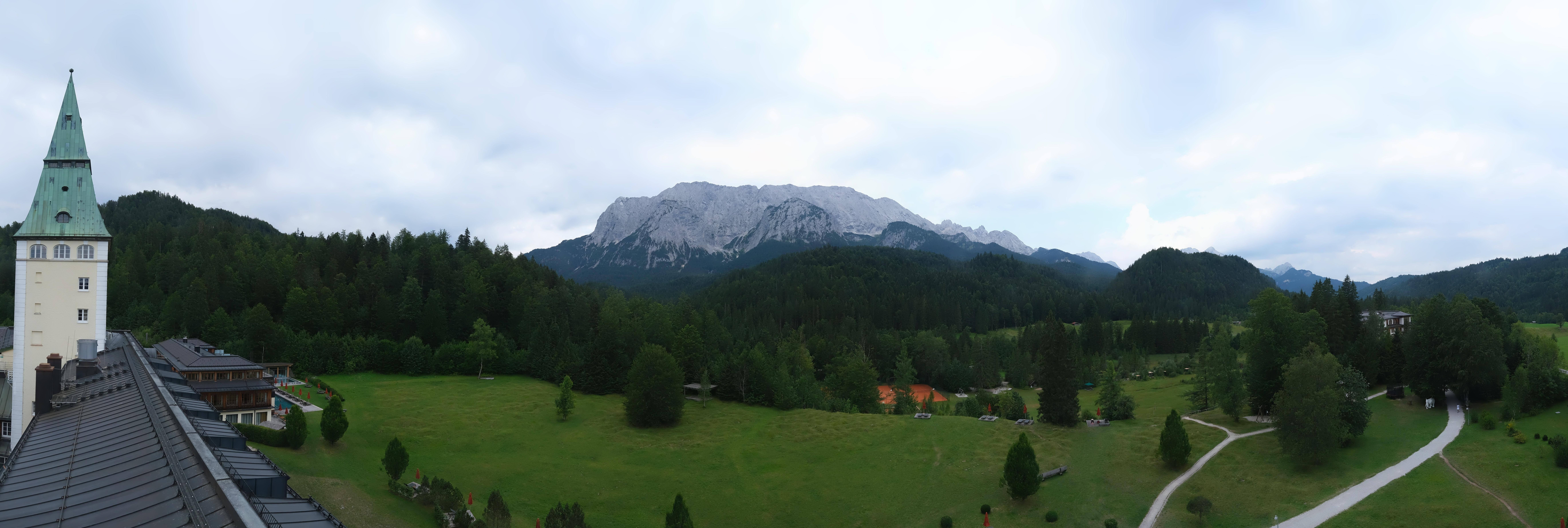 Archived image Webcam Schloss Elmau Luxury Spa Retreat