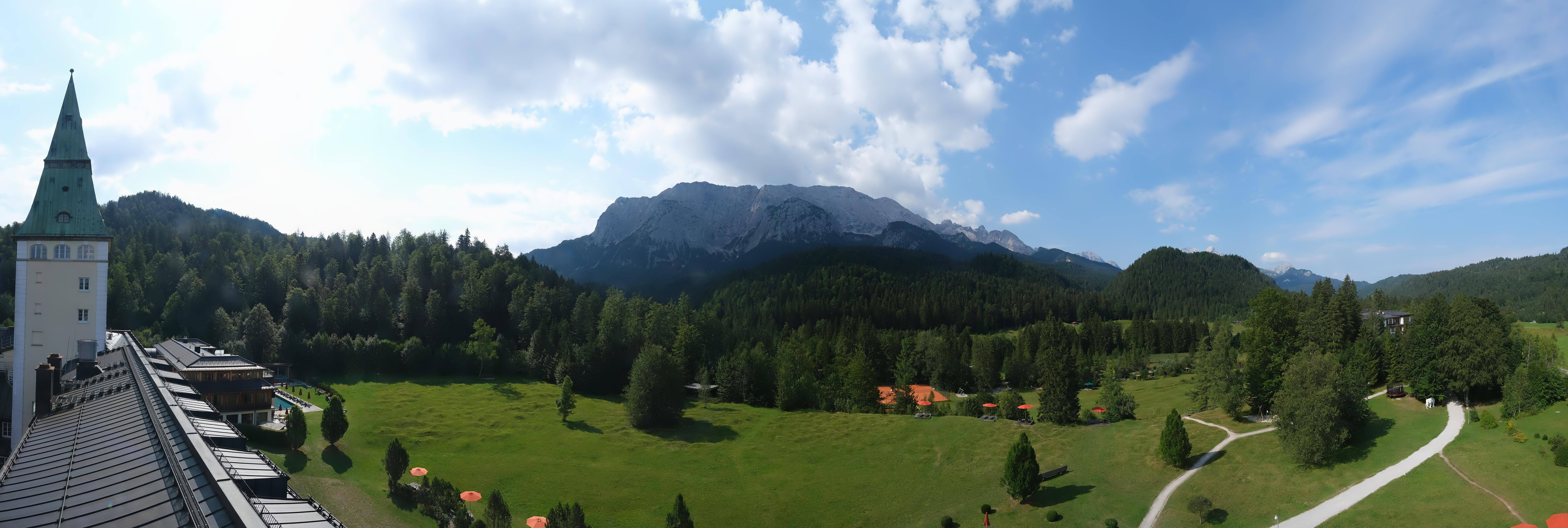 Archived image Webcam Schloss Elmau Luxury Spa Retreat
