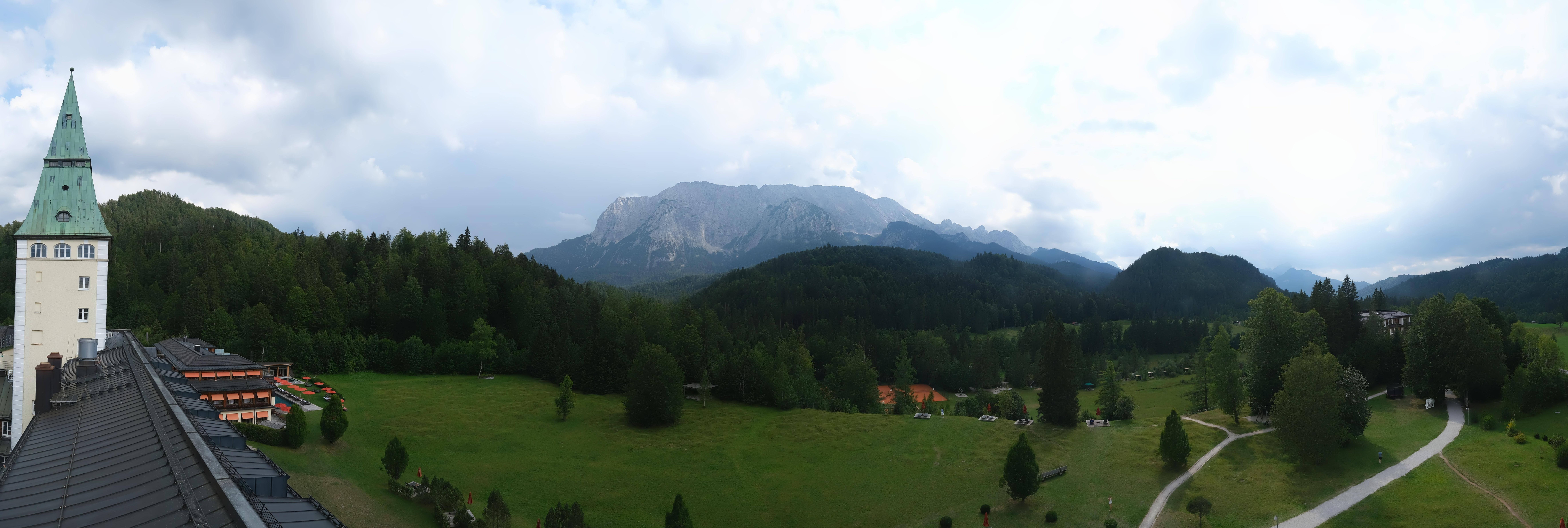 Archived image Webcam Schloss Elmau Luxury Spa Retreat