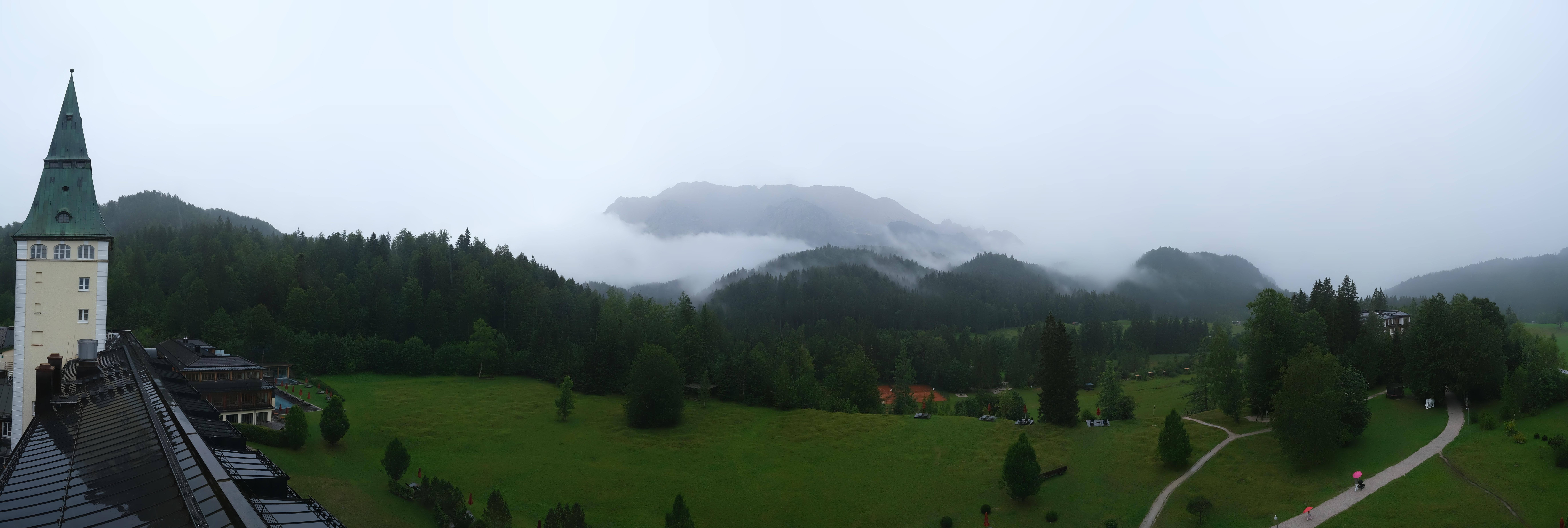 Archiv Foto Webcam Garmisch-Partenkirchen: Schloss Elmau