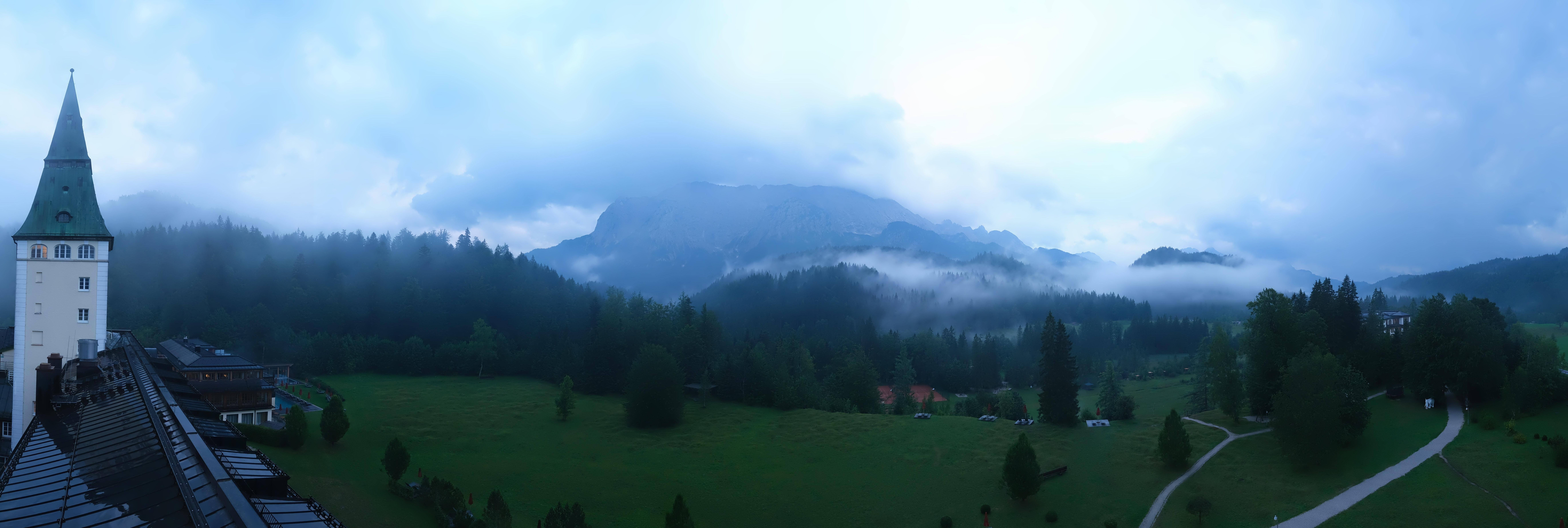 Archiv Foto Webcam Garmisch-Partenkirchen: Schloss Elmau