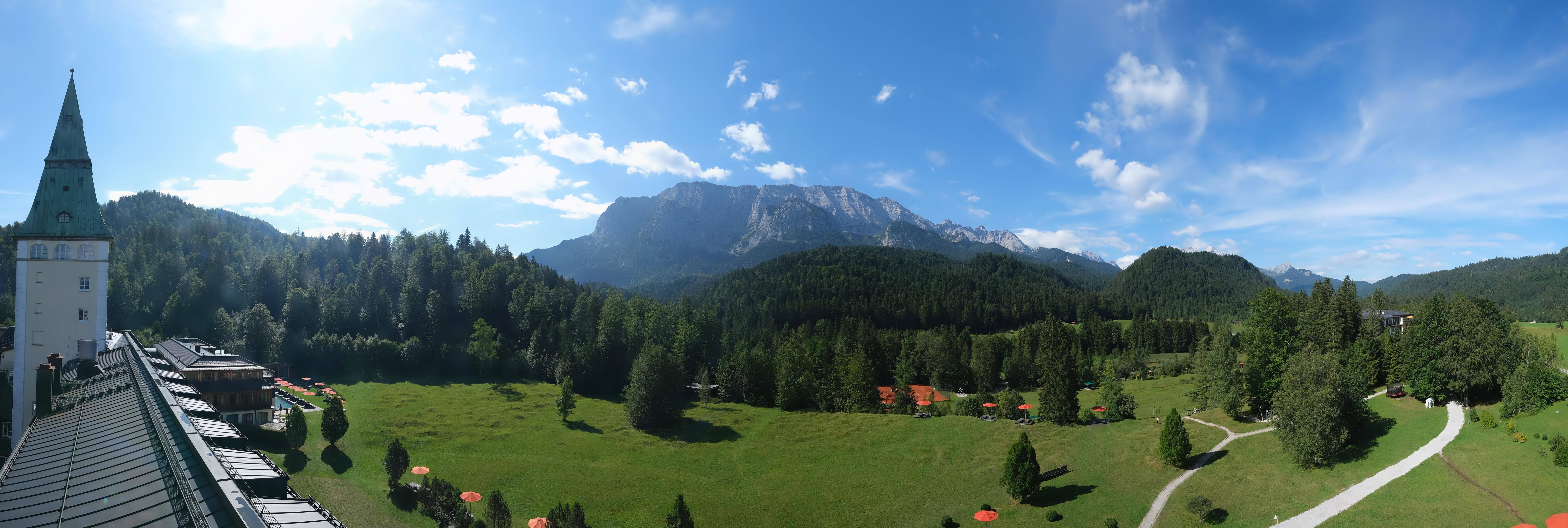 Archiv Foto Webcam Garmisch-Partenkirchen: Schloss Elmau