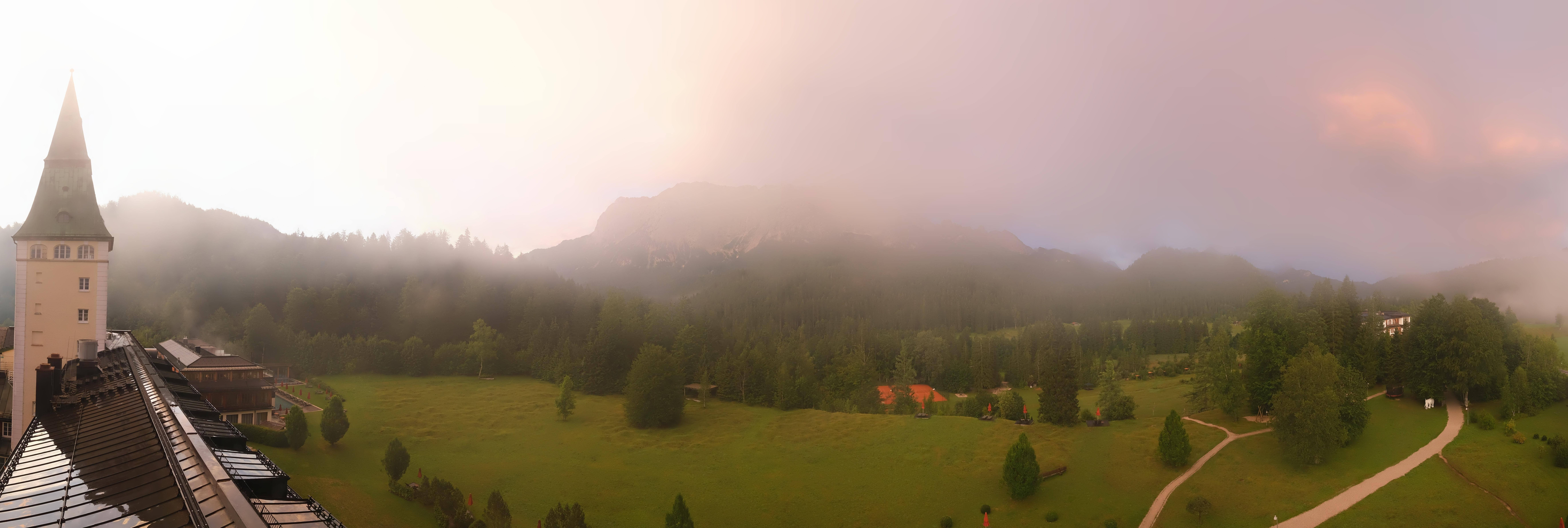 Archived image Webcam Schloss Elmau Luxury Spa Retreat