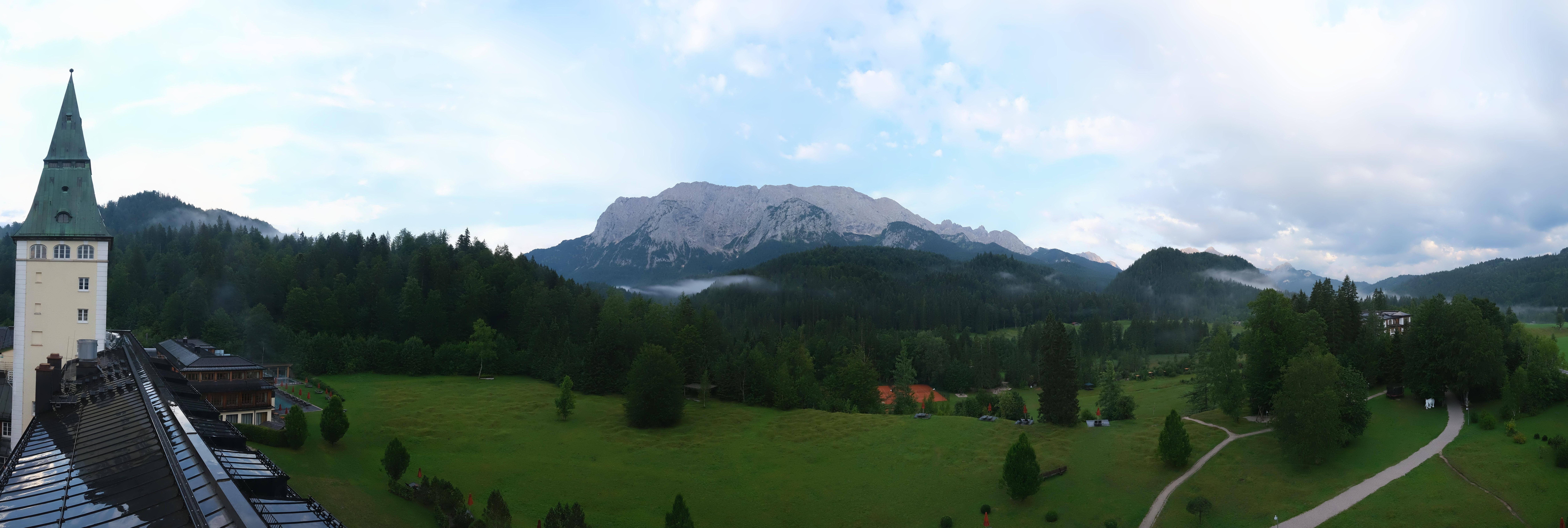 Archived image Webcam Schloss Elmau Luxury Spa Retreat