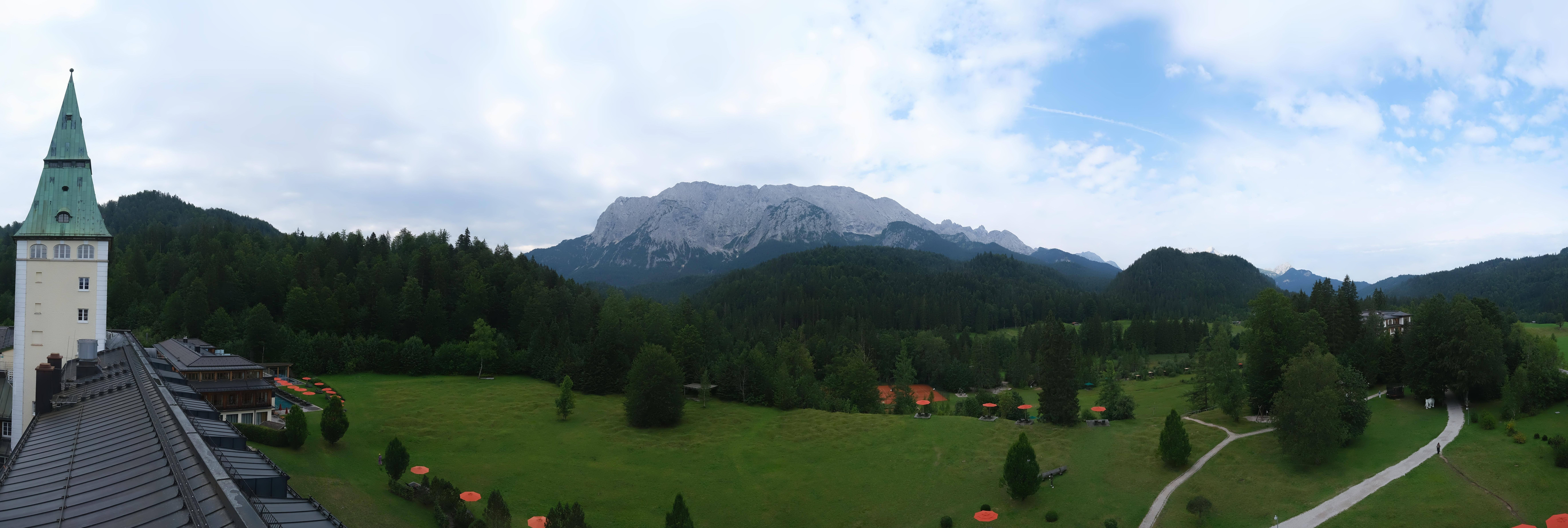 Archived image Webcam Schloss Elmau Luxury Spa Retreat