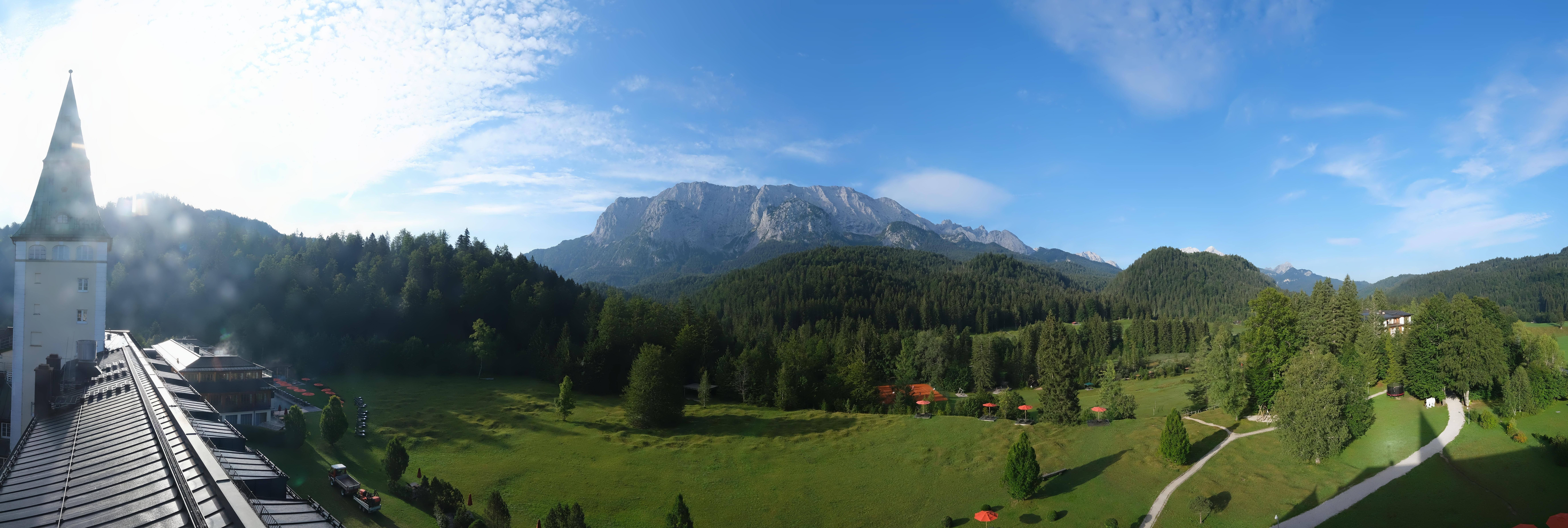 Archived image Webcam Schloss Elmau Luxury Spa Retreat
