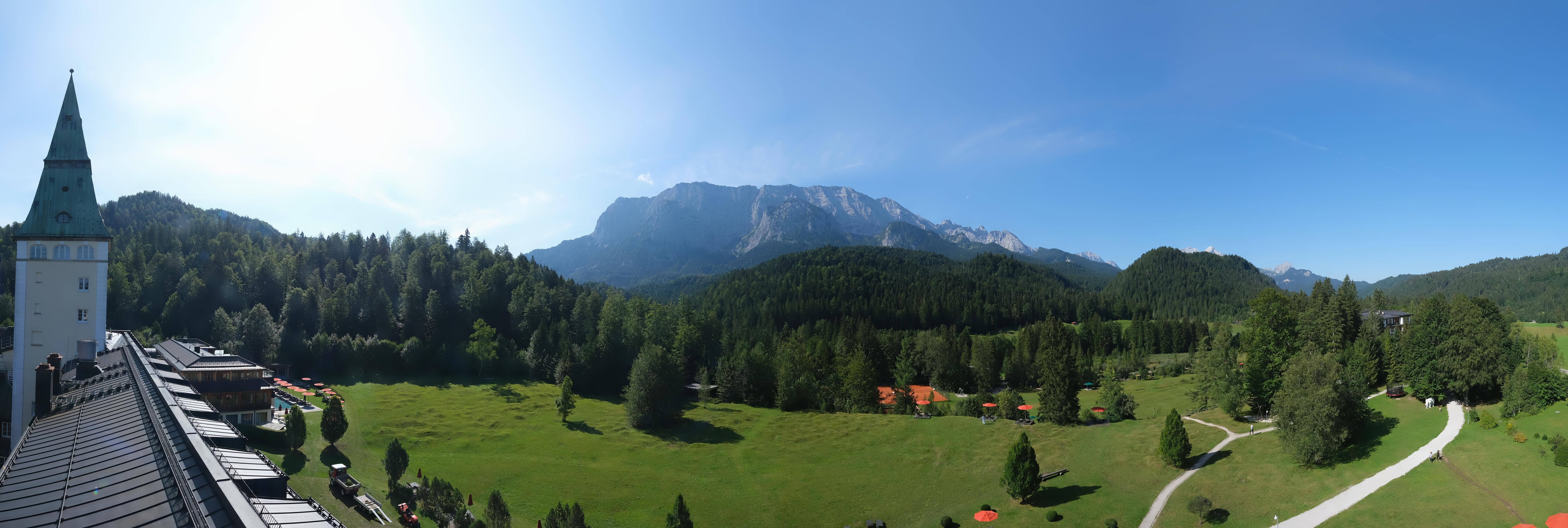 Archived image Webcam Schloss Elmau Luxury Spa Retreat