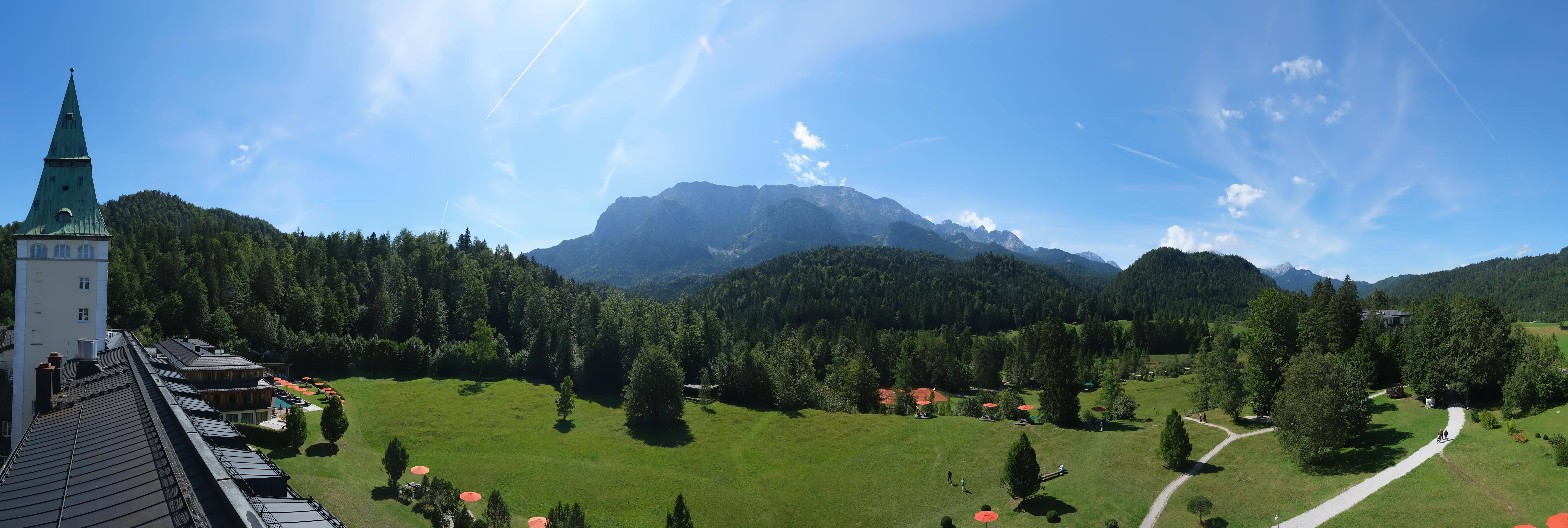 Archiv Foto Webcam Garmisch-Partenkirchen: Schloss Elmau