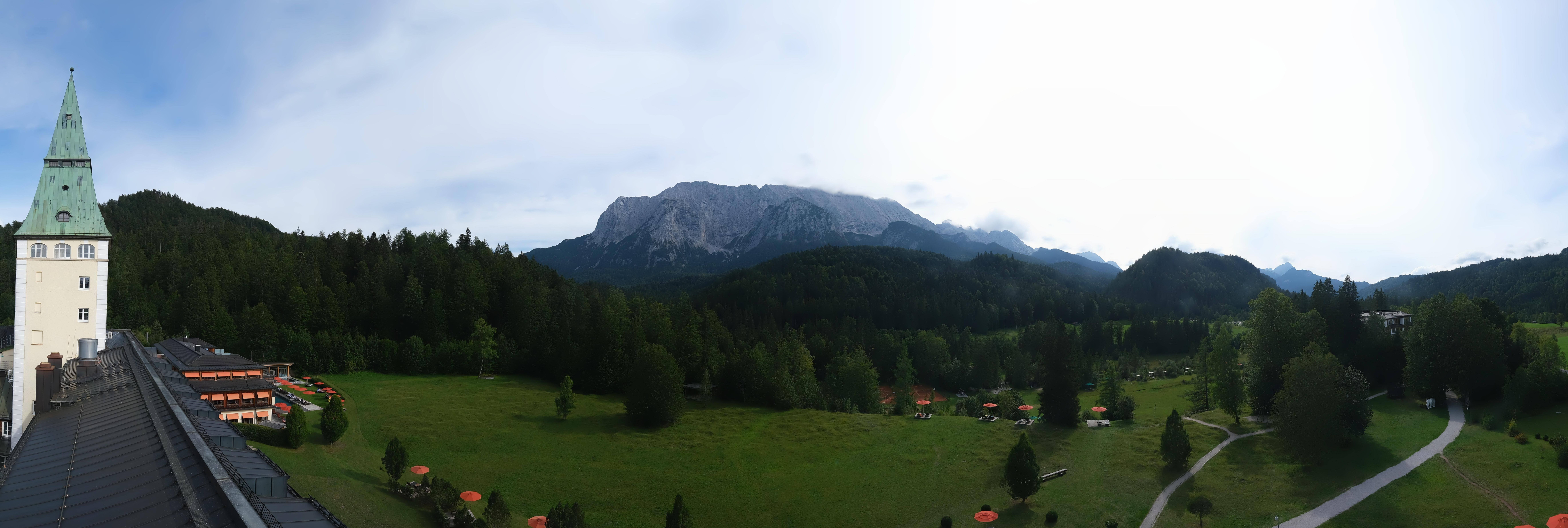 Archiv Foto Webcam Garmisch-Partenkirchen: Schloss Elmau