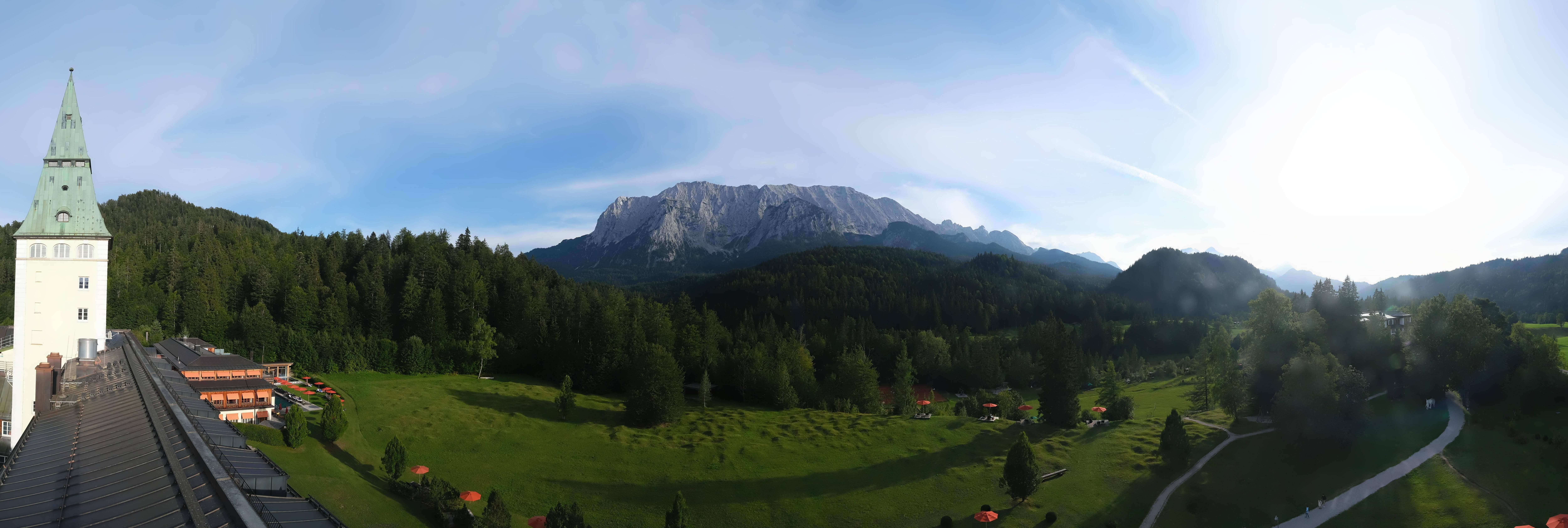 Archiv Foto Webcam Garmisch-Partenkirchen: Schloss Elmau