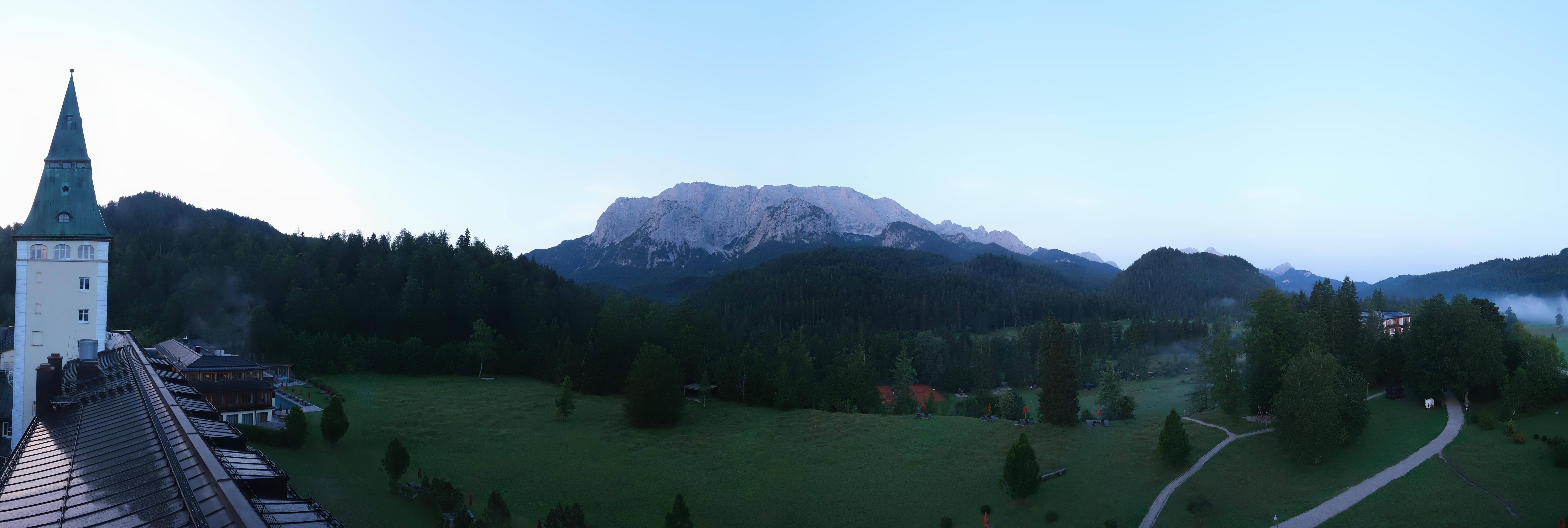 Archived image Webcam Schloss Elmau Luxury Spa Retreat