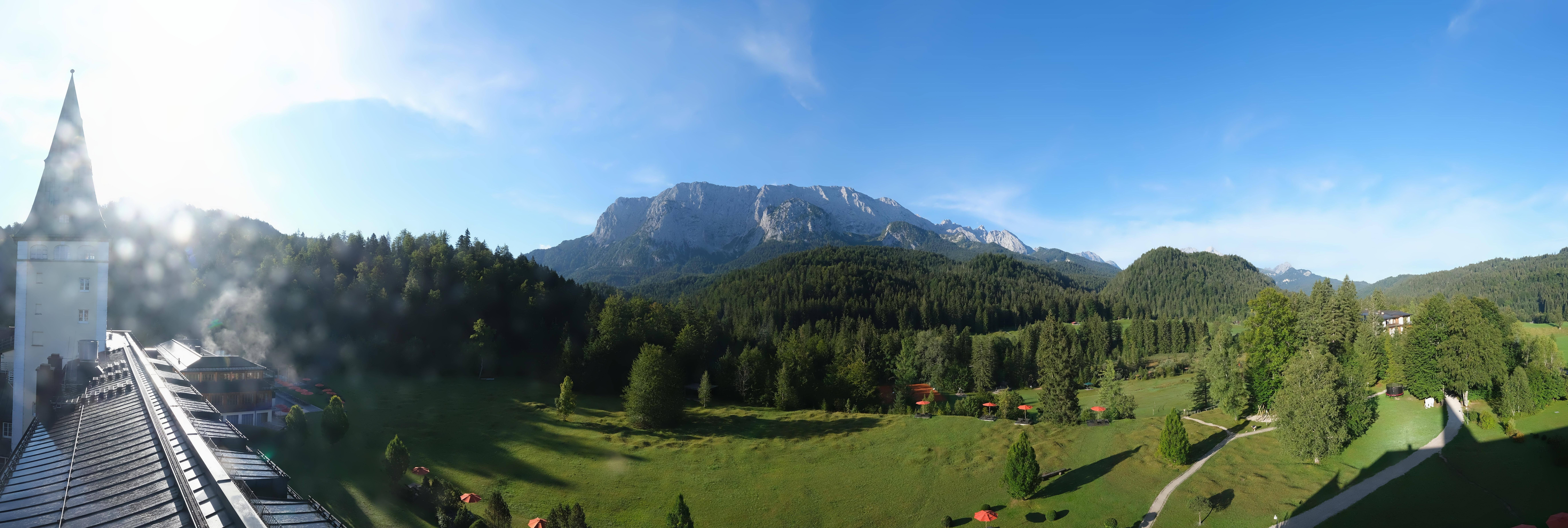 Archiv Foto Webcam Garmisch-Partenkirchen: Schloss Elmau