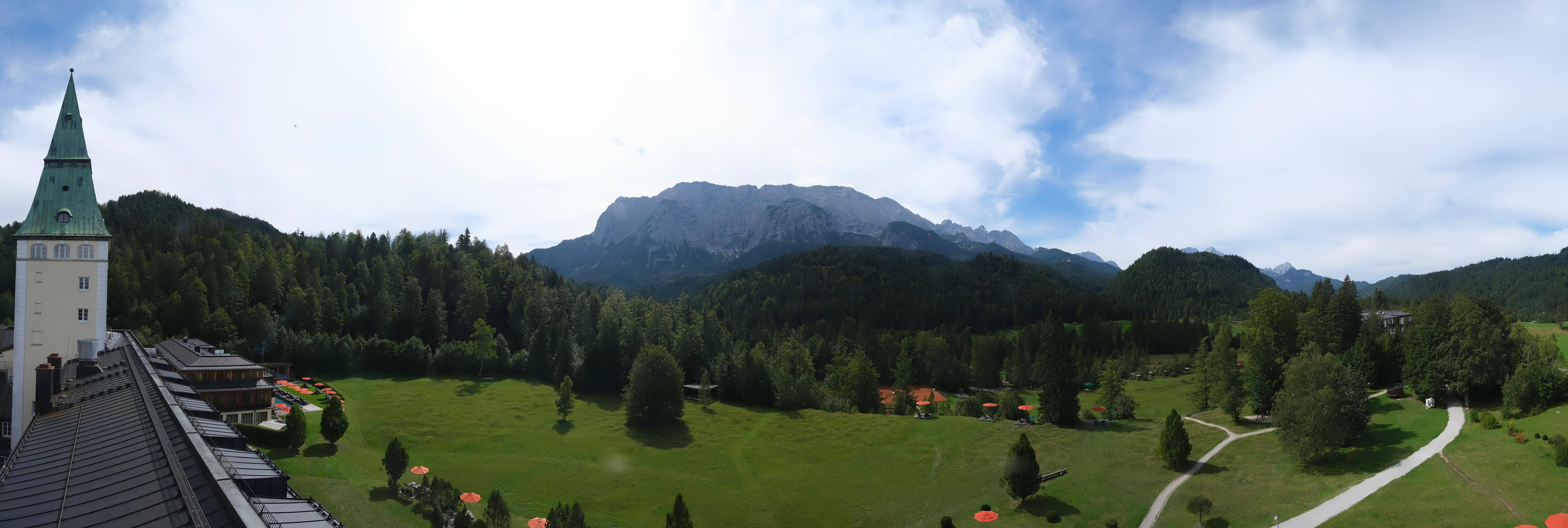Archiv Foto Webcam Garmisch-Partenkirchen: Schloss Elmau