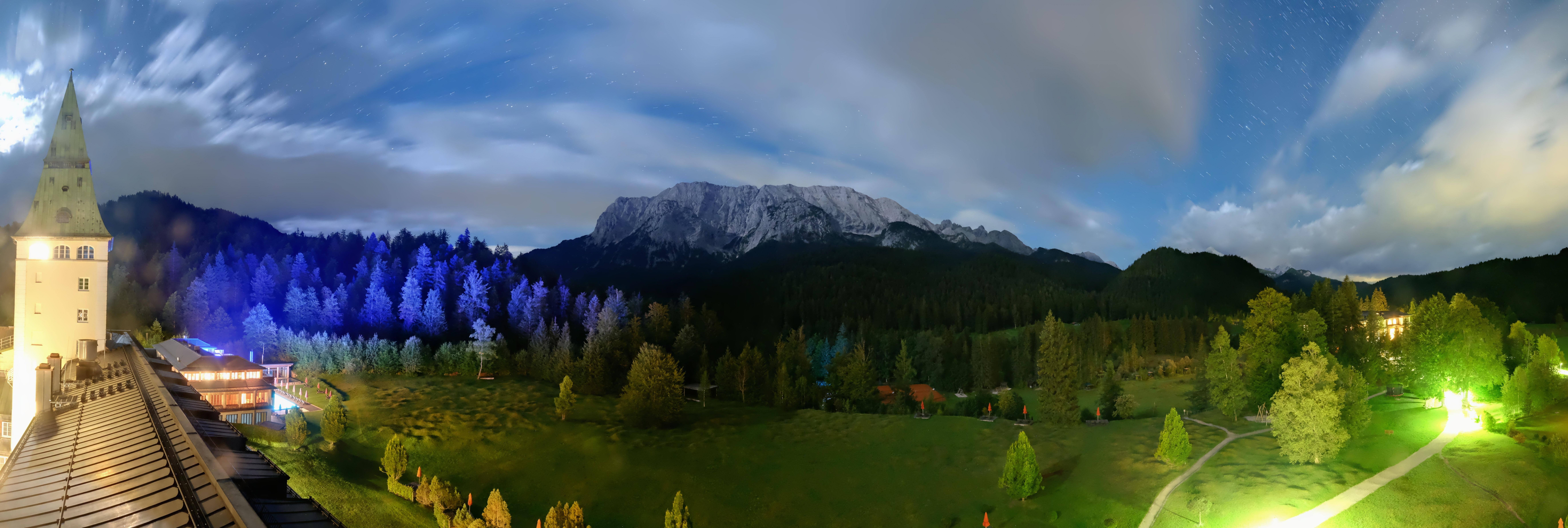 Archiv Foto Webcam Garmisch-Partenkirchen: Schloss Elmau