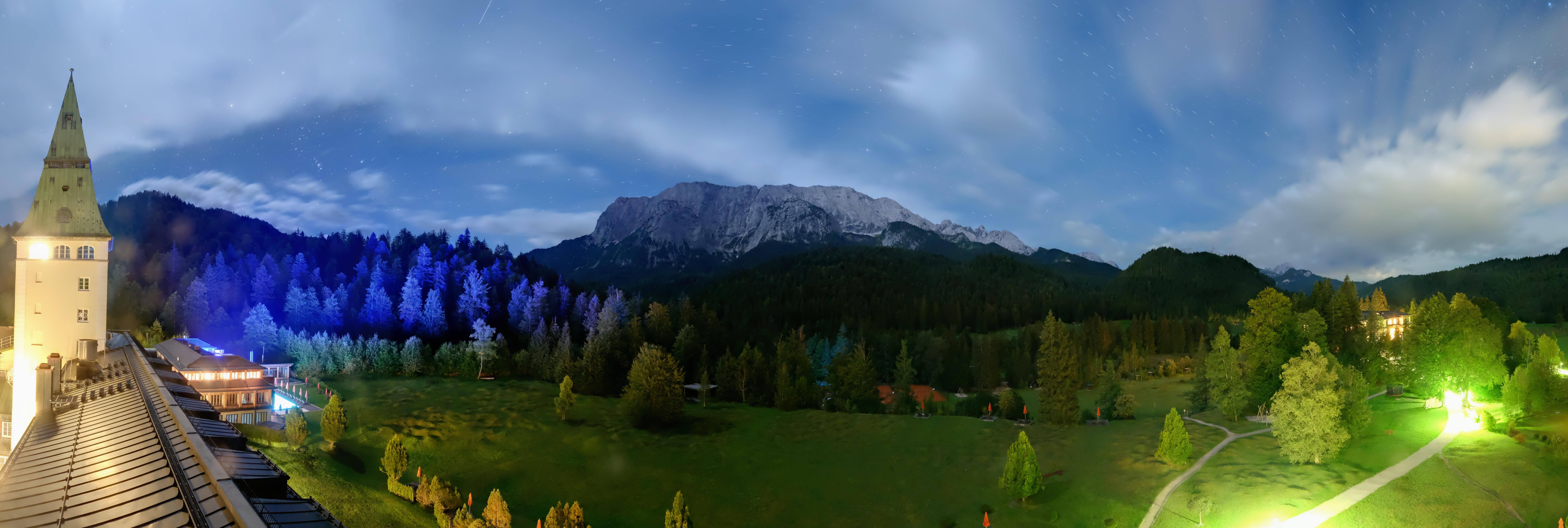 Archiv Foto Webcam Garmisch-Partenkirchen: Schloss Elmau