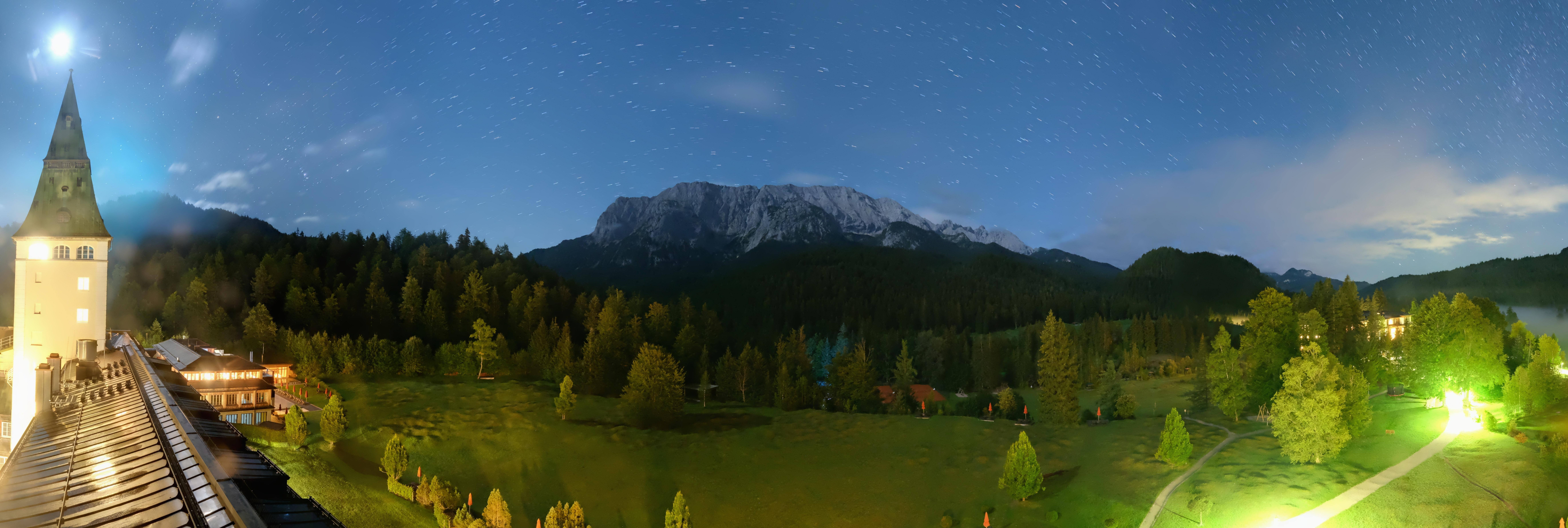 Archiv Foto Webcam Garmisch-Partenkirchen: Schloss Elmau