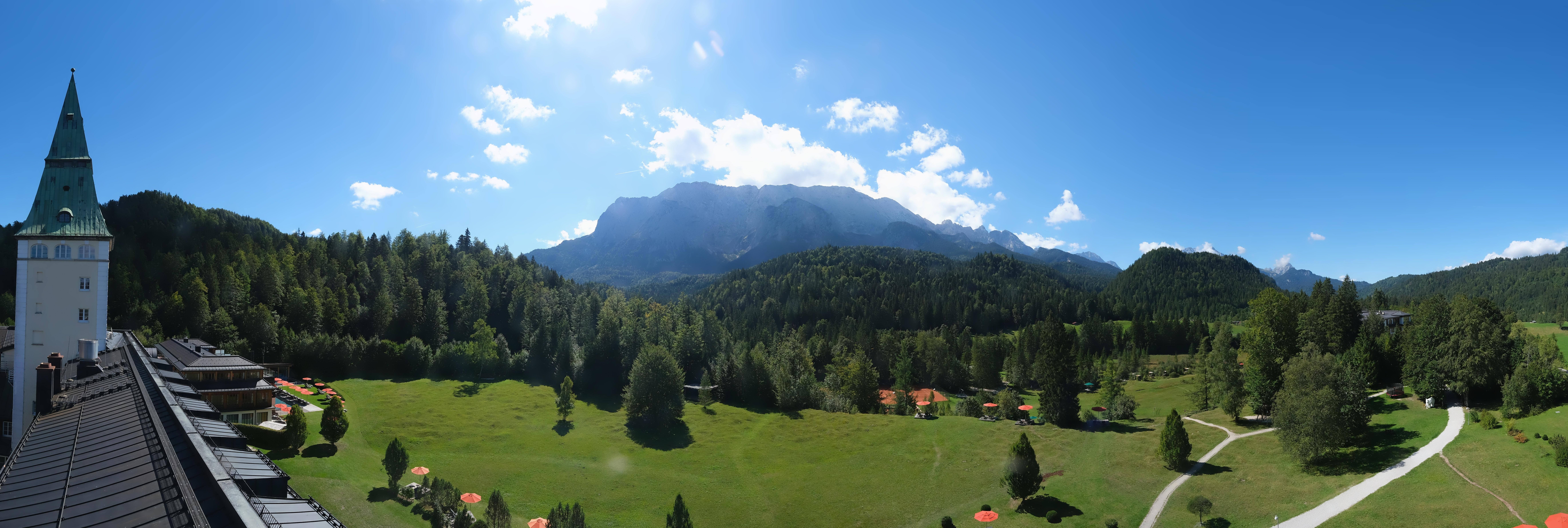 Archiv Foto Webcam Garmisch-Partenkirchen: Schloss Elmau