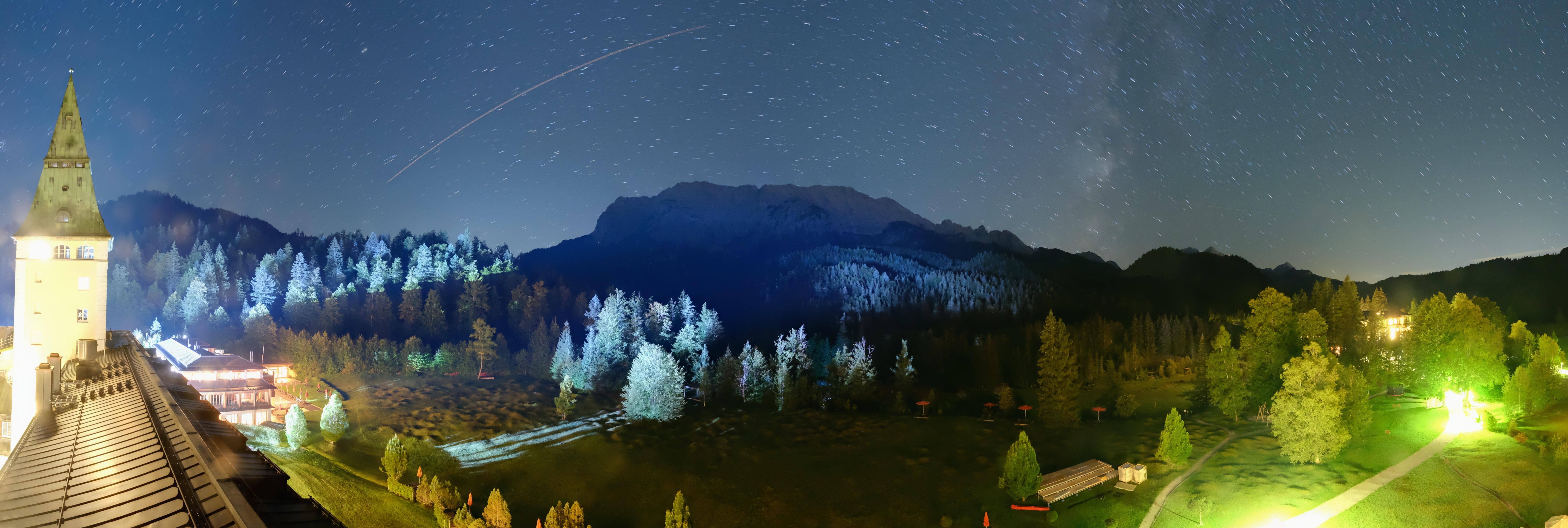 Archiv Foto Webcam Garmisch-Partenkirchen: Schloss Elmau