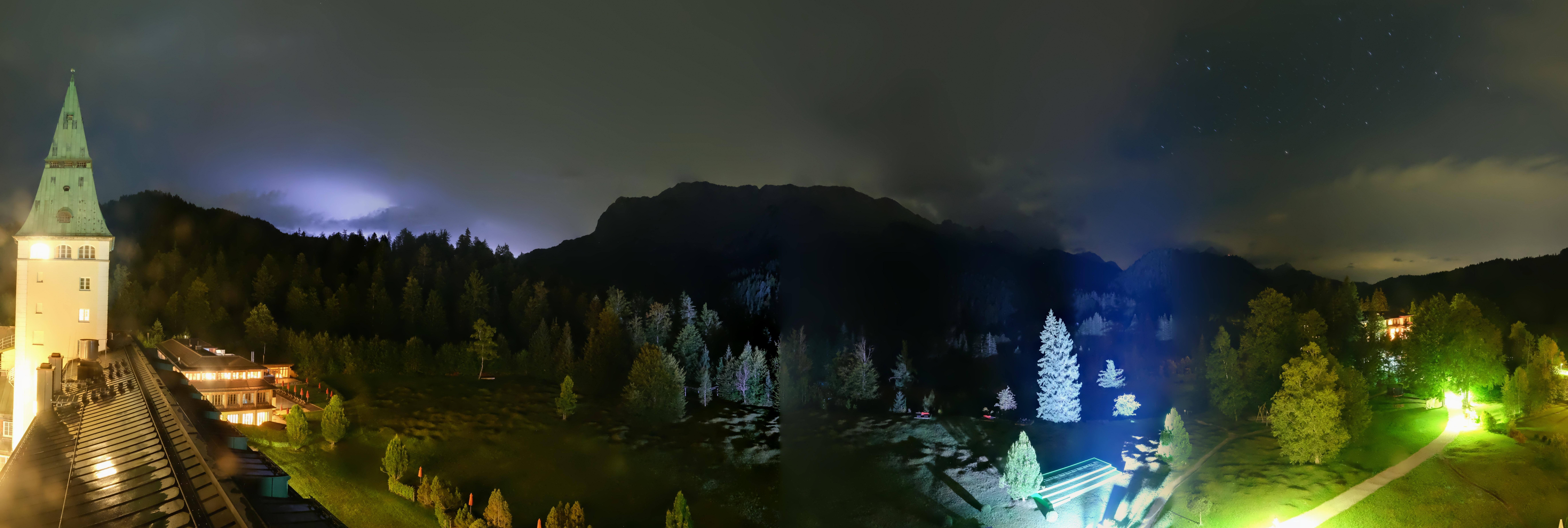 Archiv Foto Webcam Garmisch-Partenkirchen: Schloss Elmau