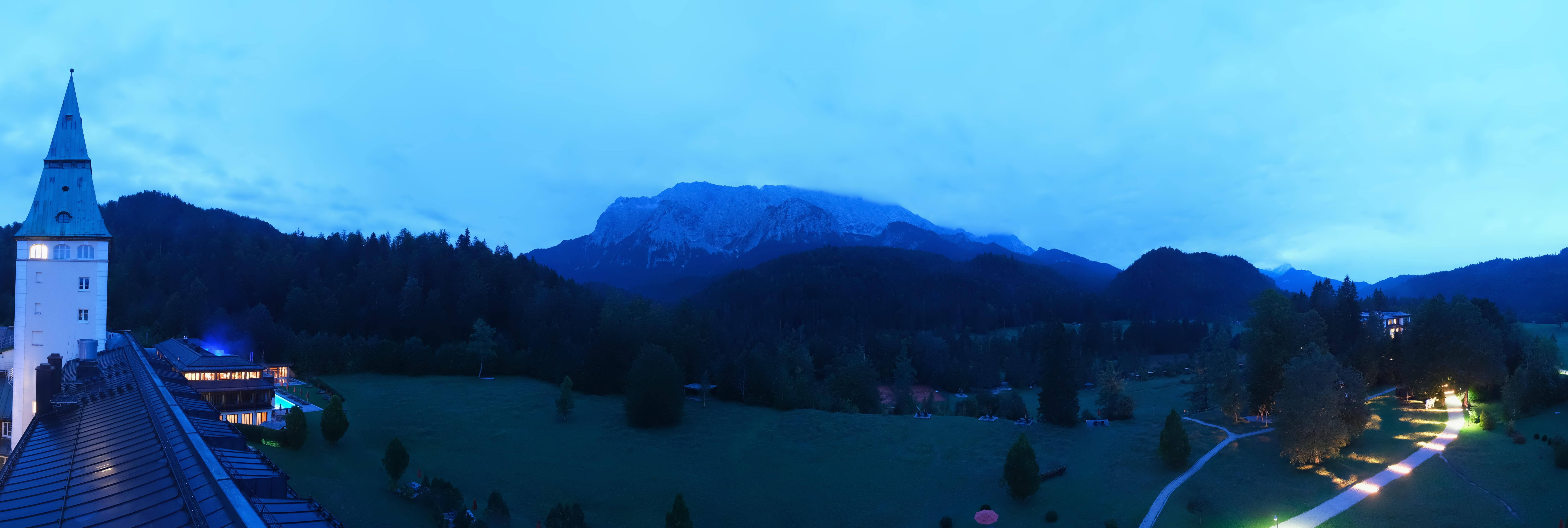 Archived image Webcam Schloss Elmau Luxury Spa Retreat