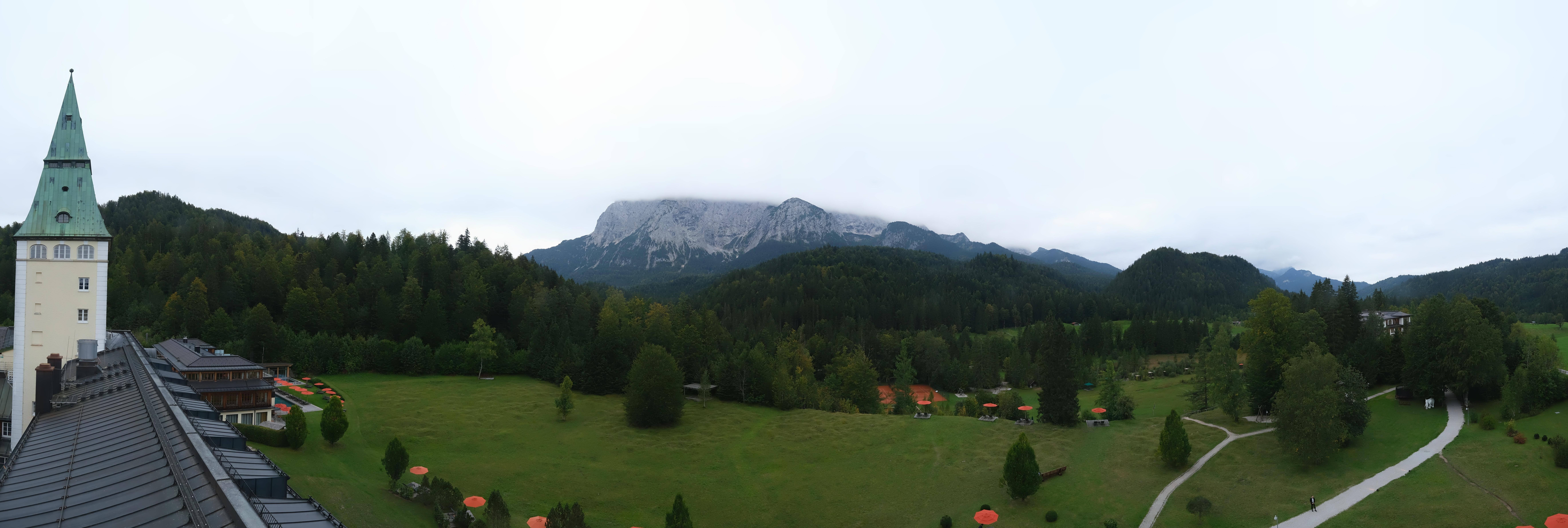 Archived image Webcam Schloss Elmau Luxury Spa Retreat
