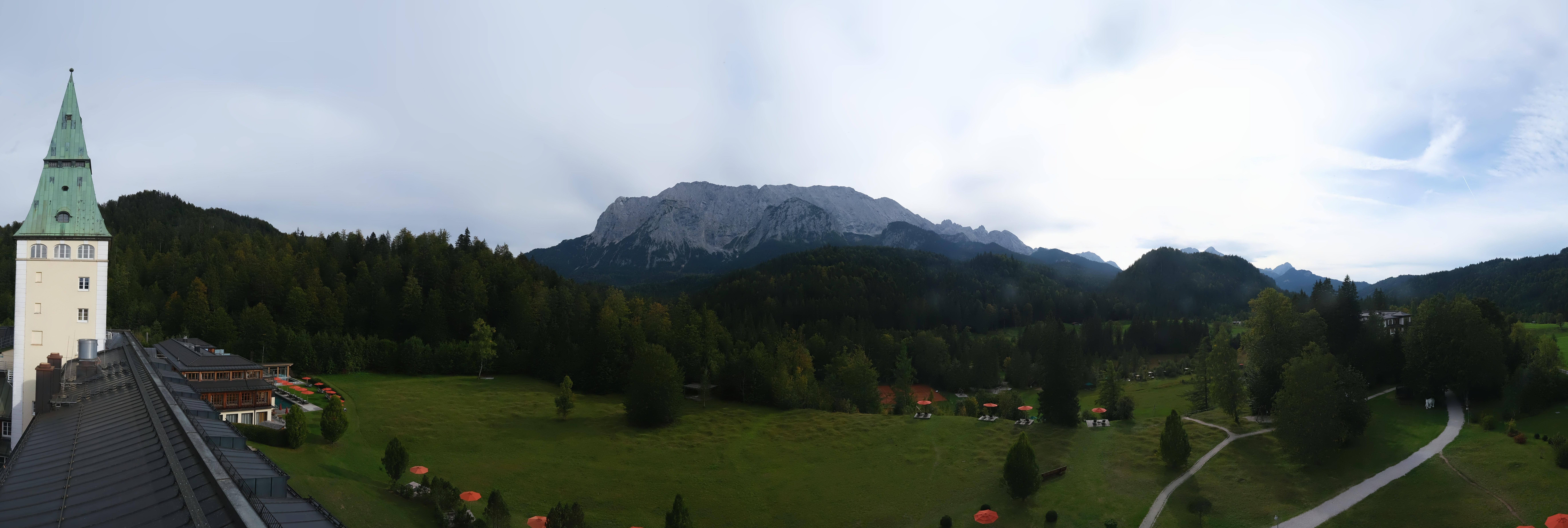 Archived image Webcam Schloss Elmau Luxury Spa Retreat