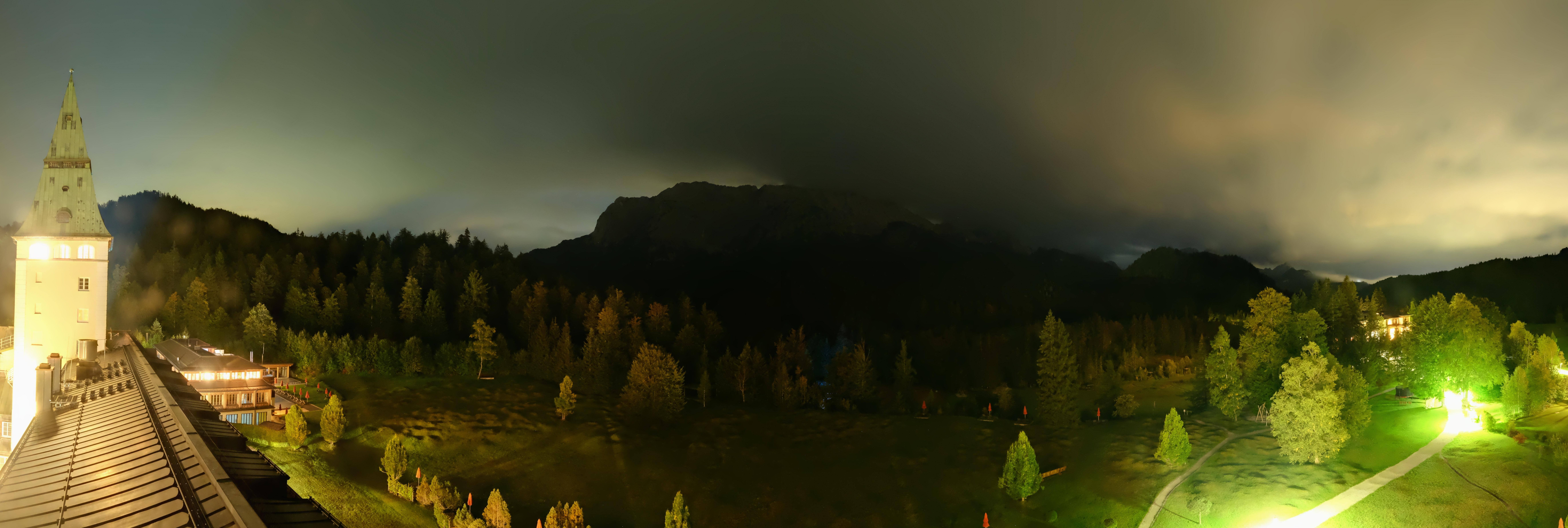 Archiv Foto Webcam Garmisch-Partenkirchen: Schloss Elmau