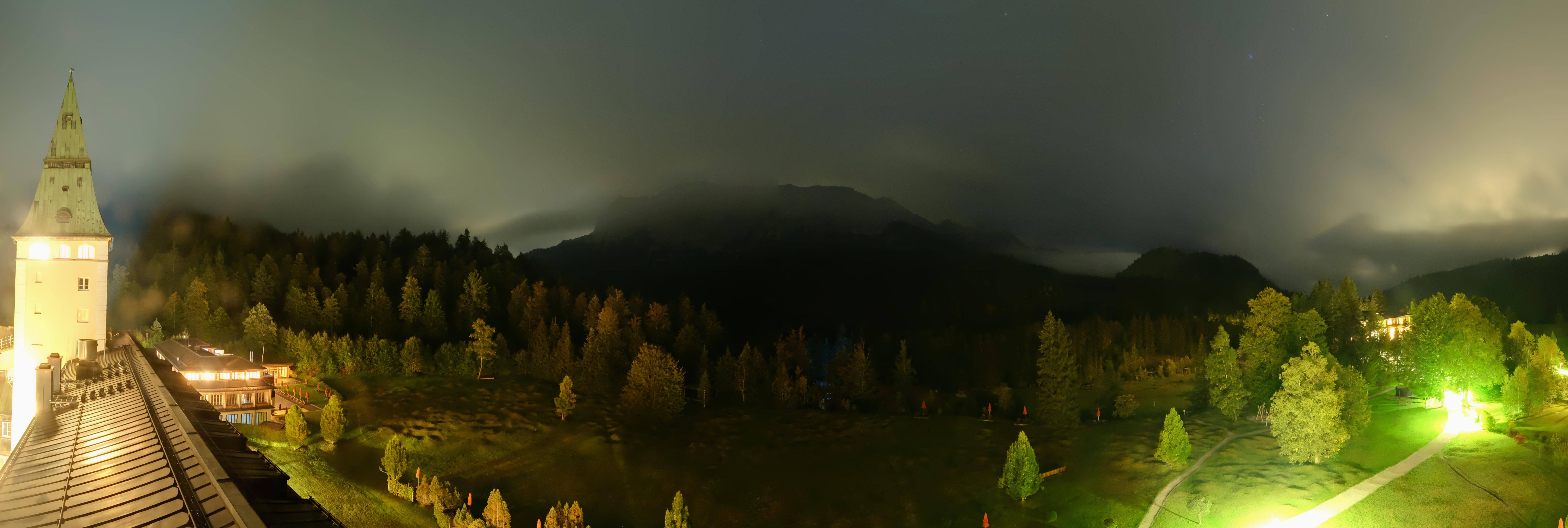 Archiv Foto Webcam Garmisch-Partenkirchen: Schloss Elmau