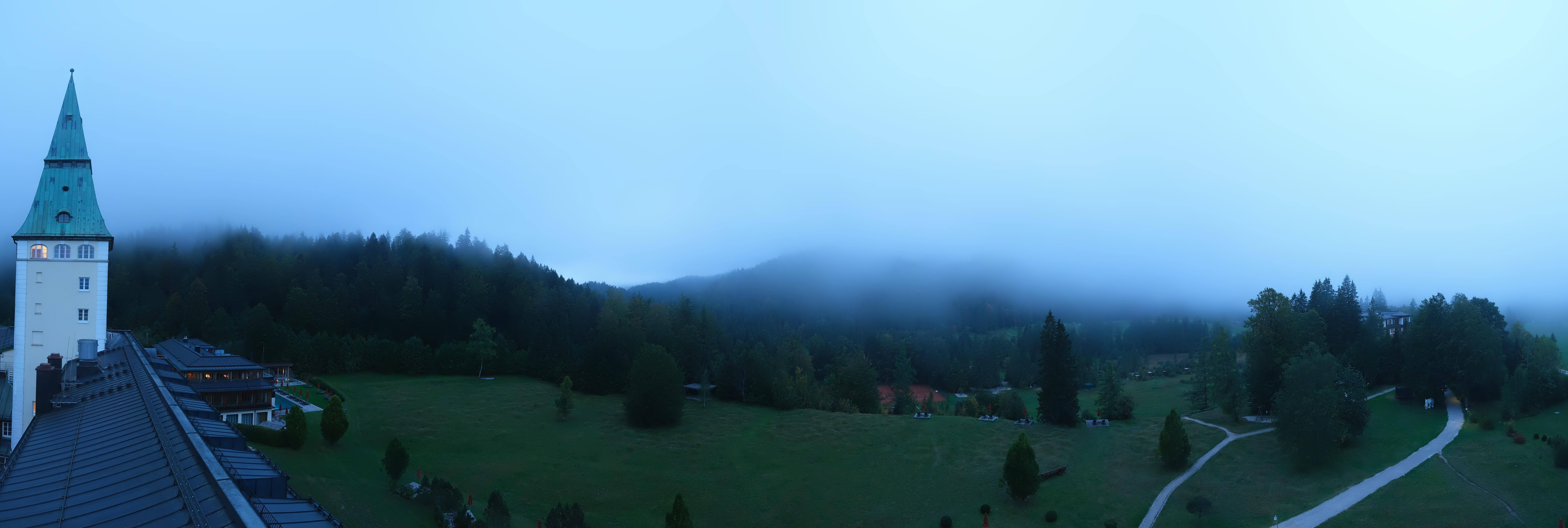 Archiv Foto Webcam Garmisch-Partenkirchen: Schloss Elmau